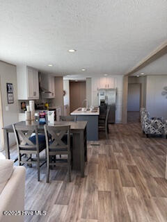 106 S Highland Court