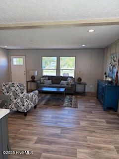 106 S Highland Court