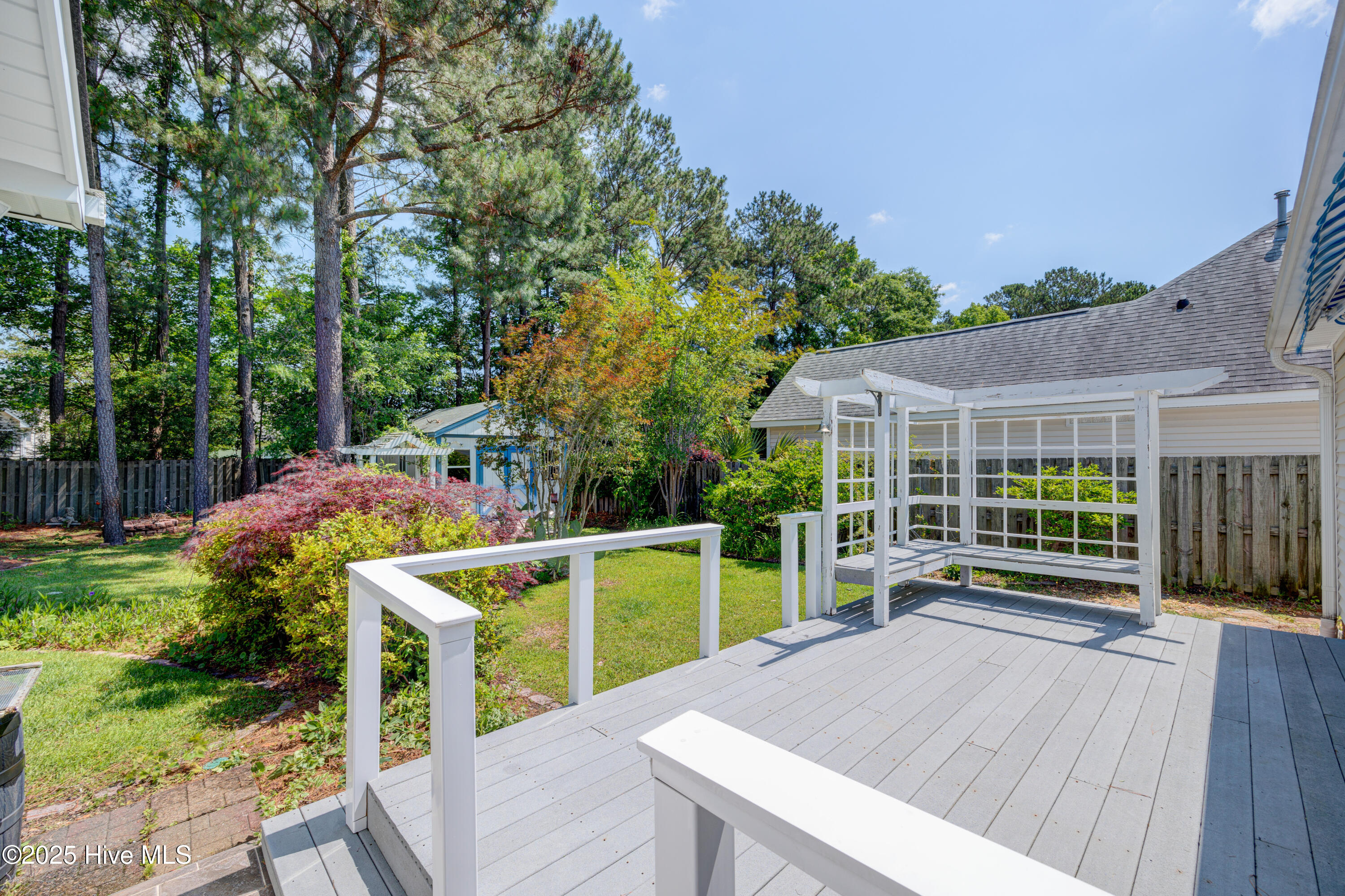 5132 Long Pointe Road