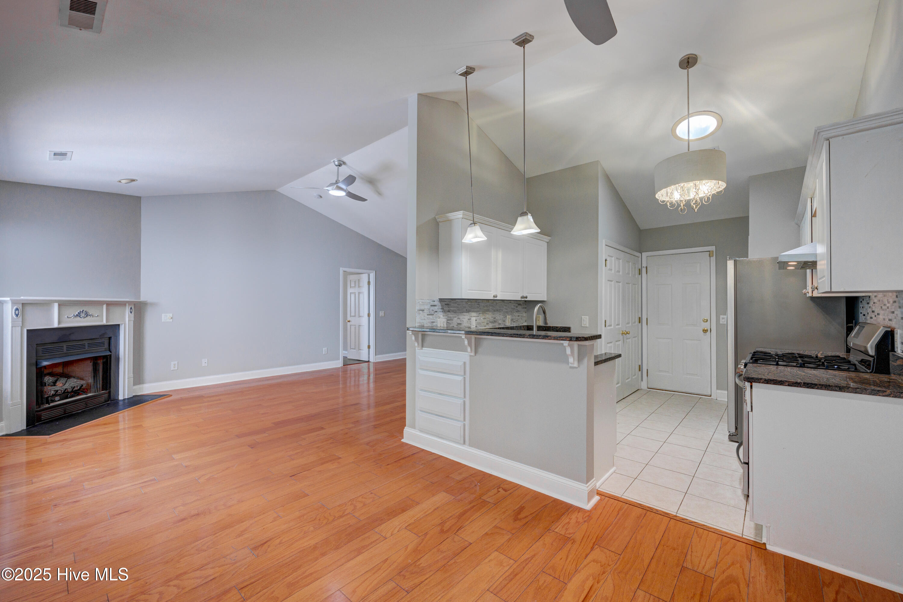 5132 Long Pointe Road