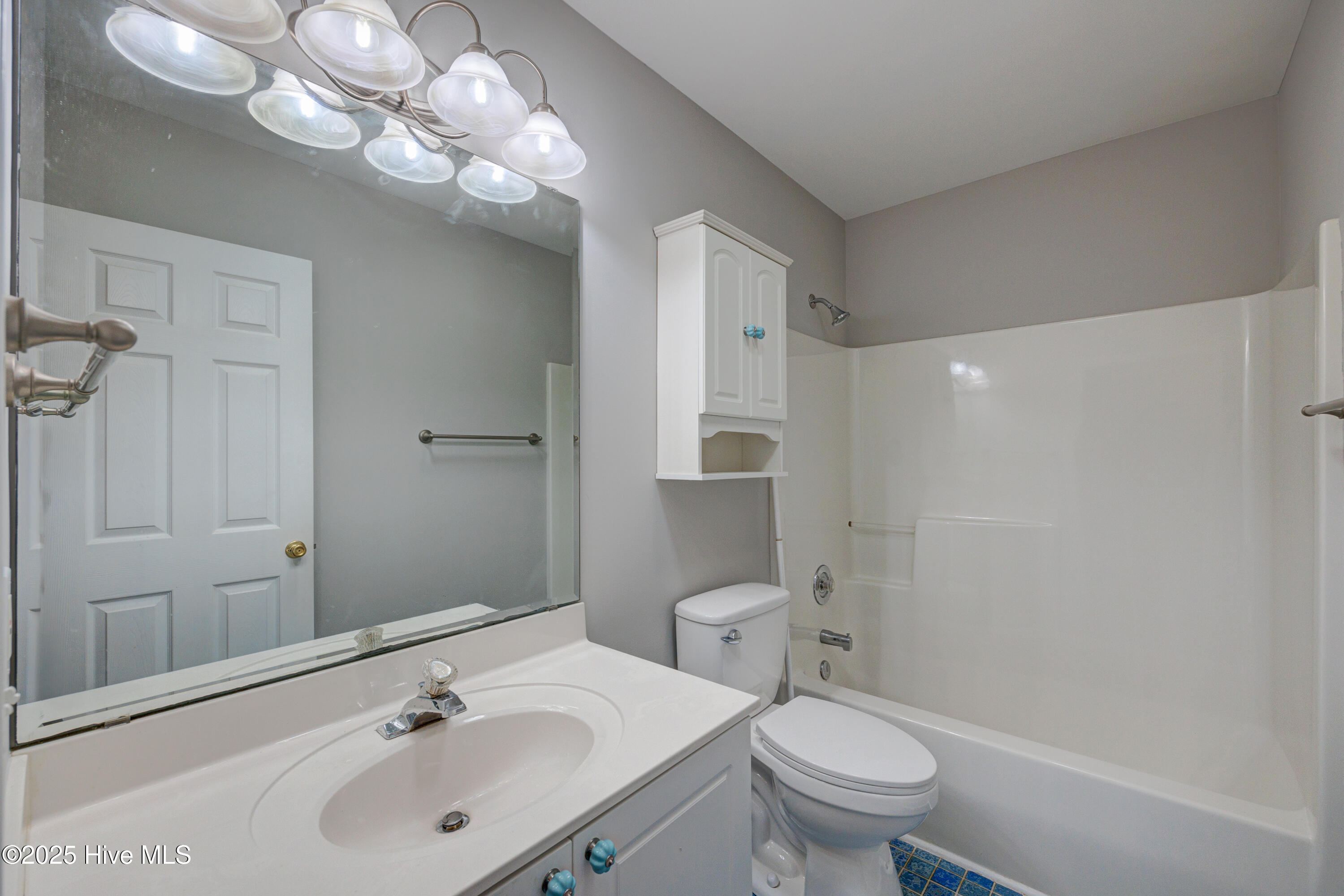 5132 Long Pointe Road