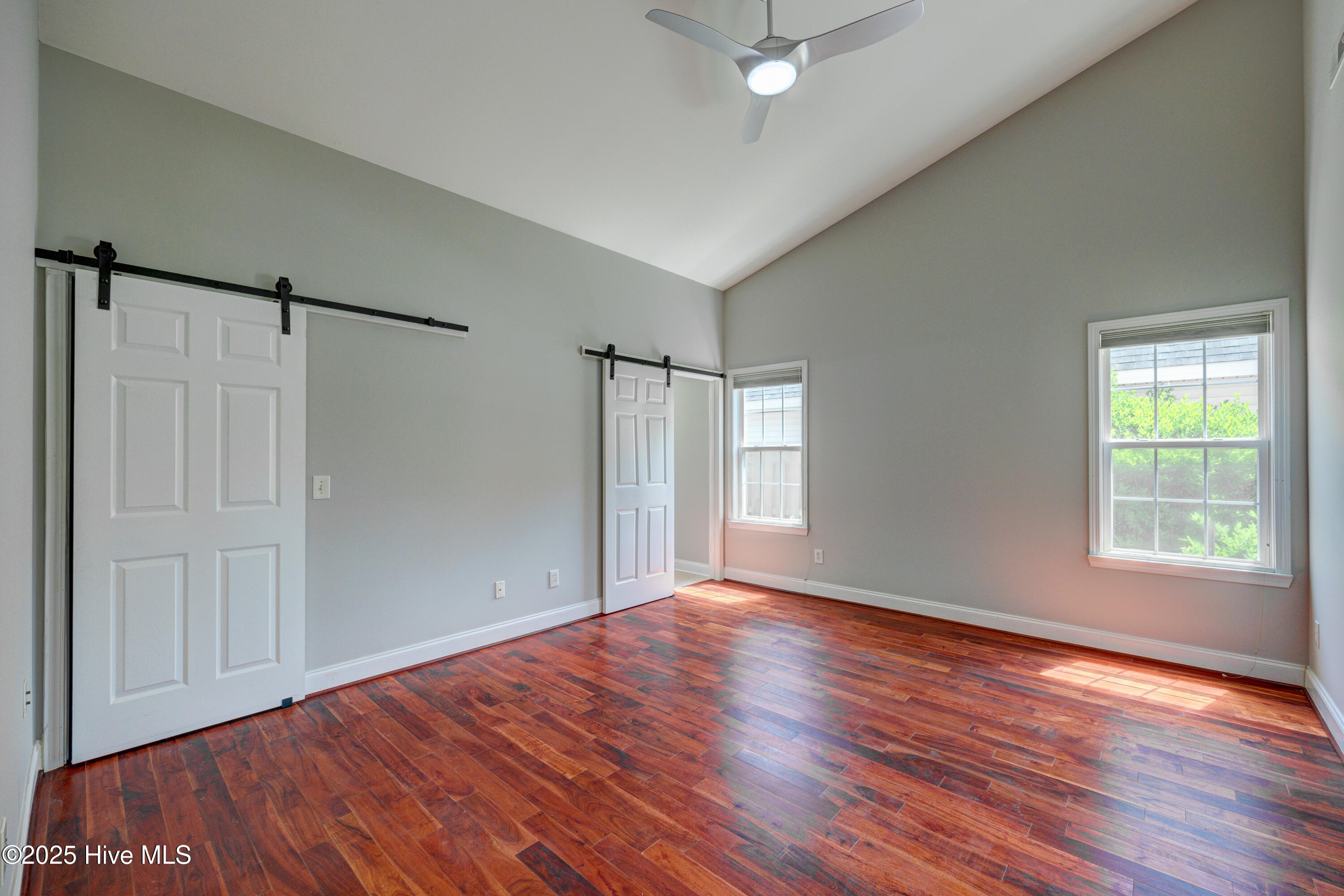 5132 Long Pointe Road