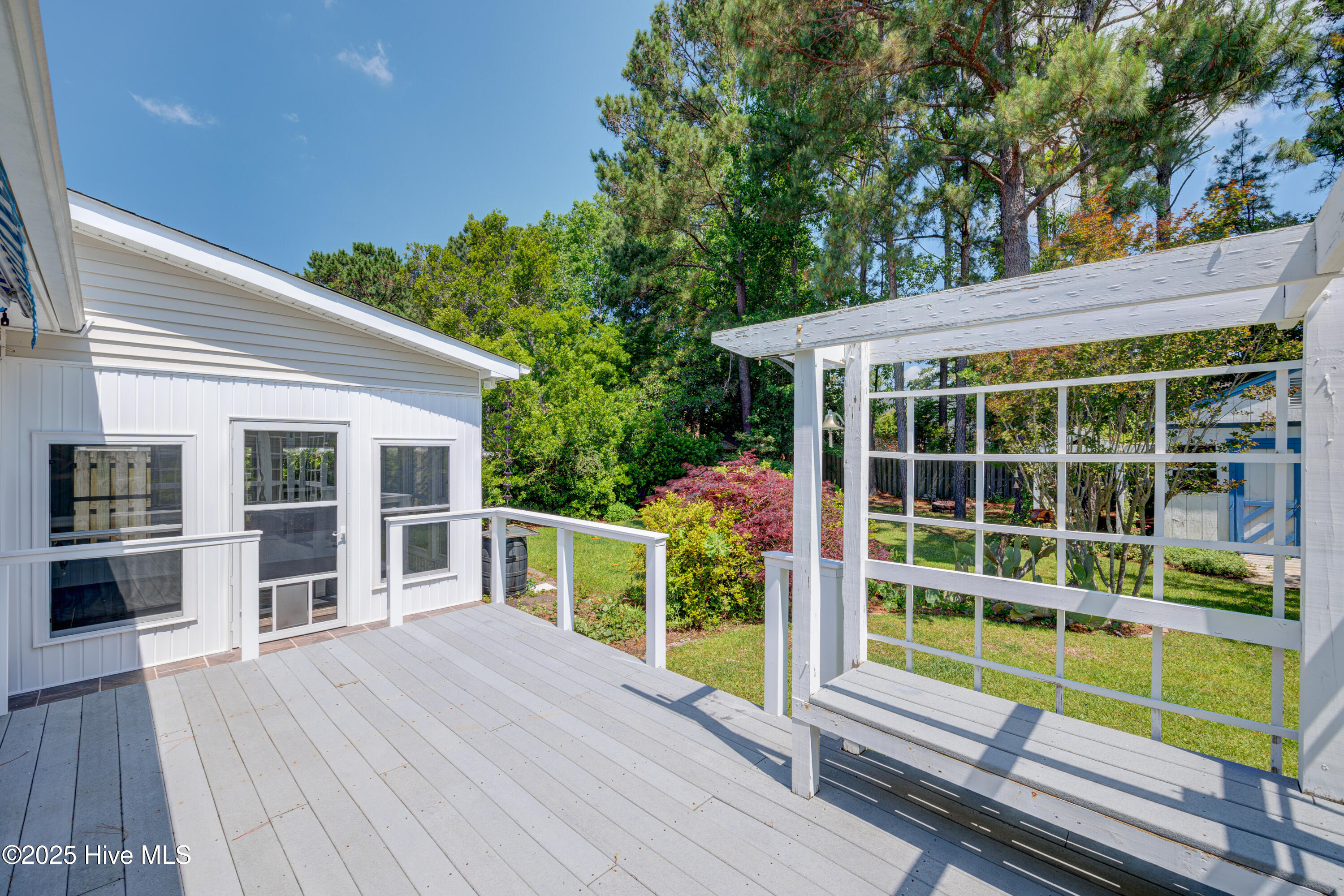 5132 Long Pointe Road