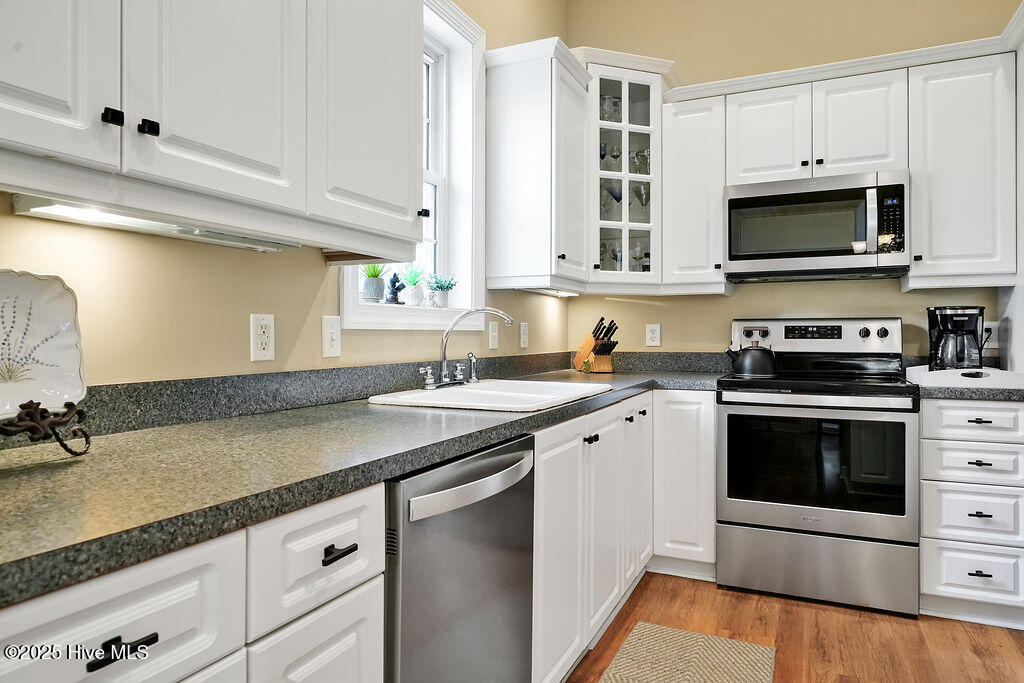 3853 Winding Vine Way