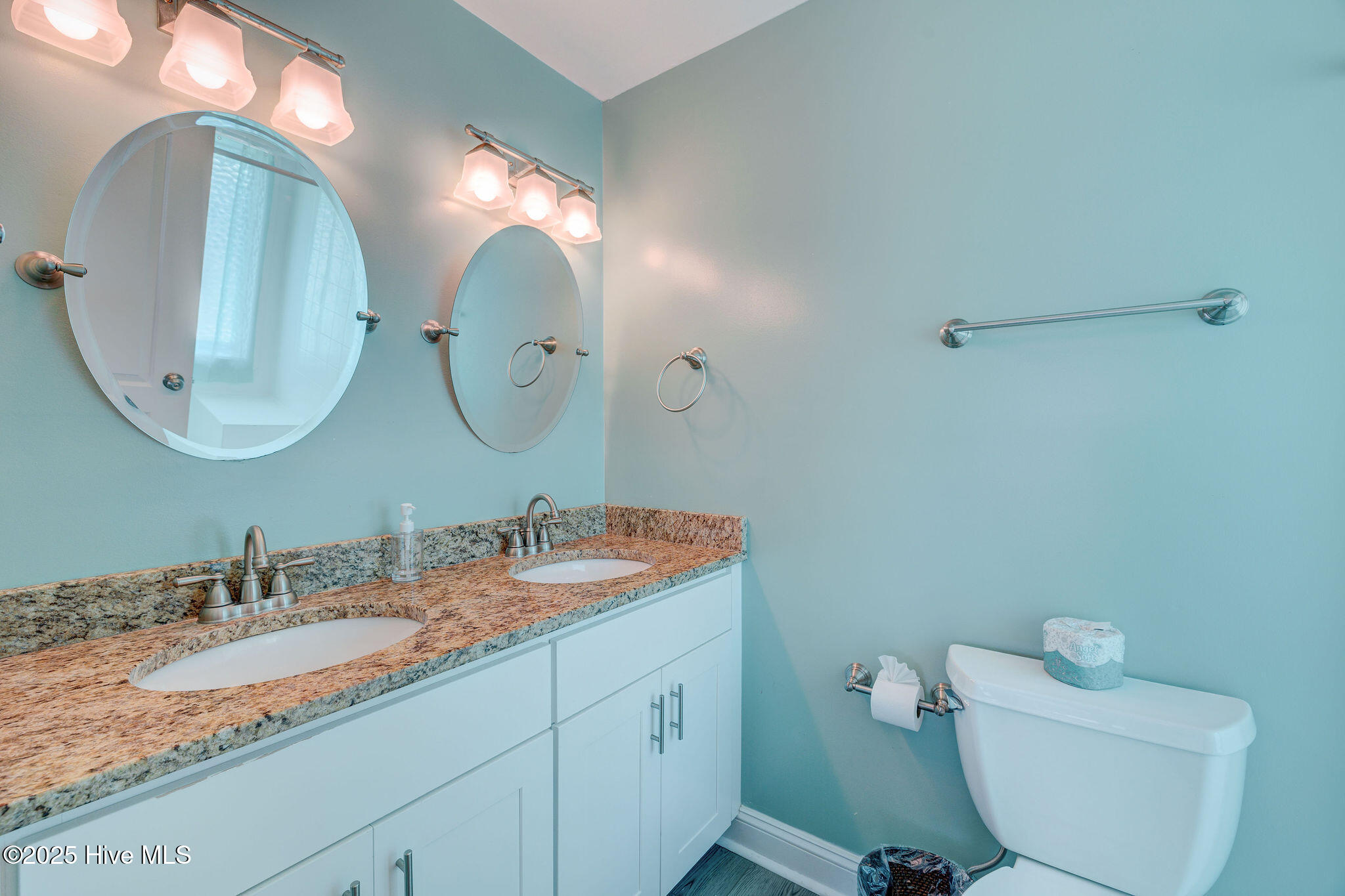 910 S Shore Drive, A