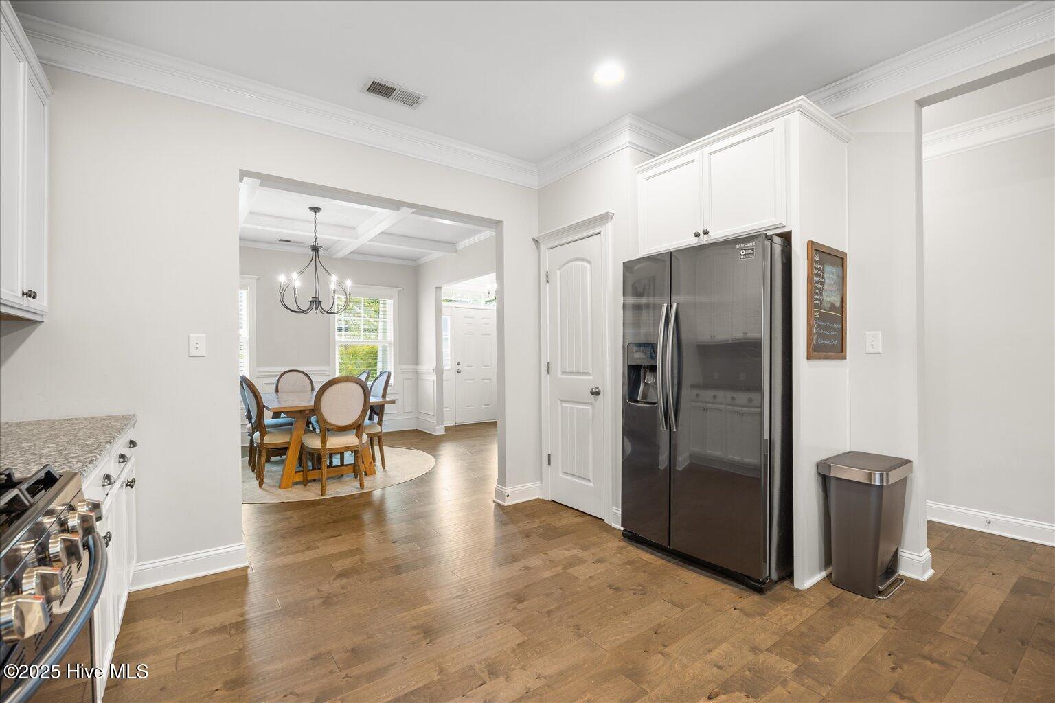 6124 Sweet Gum Drive