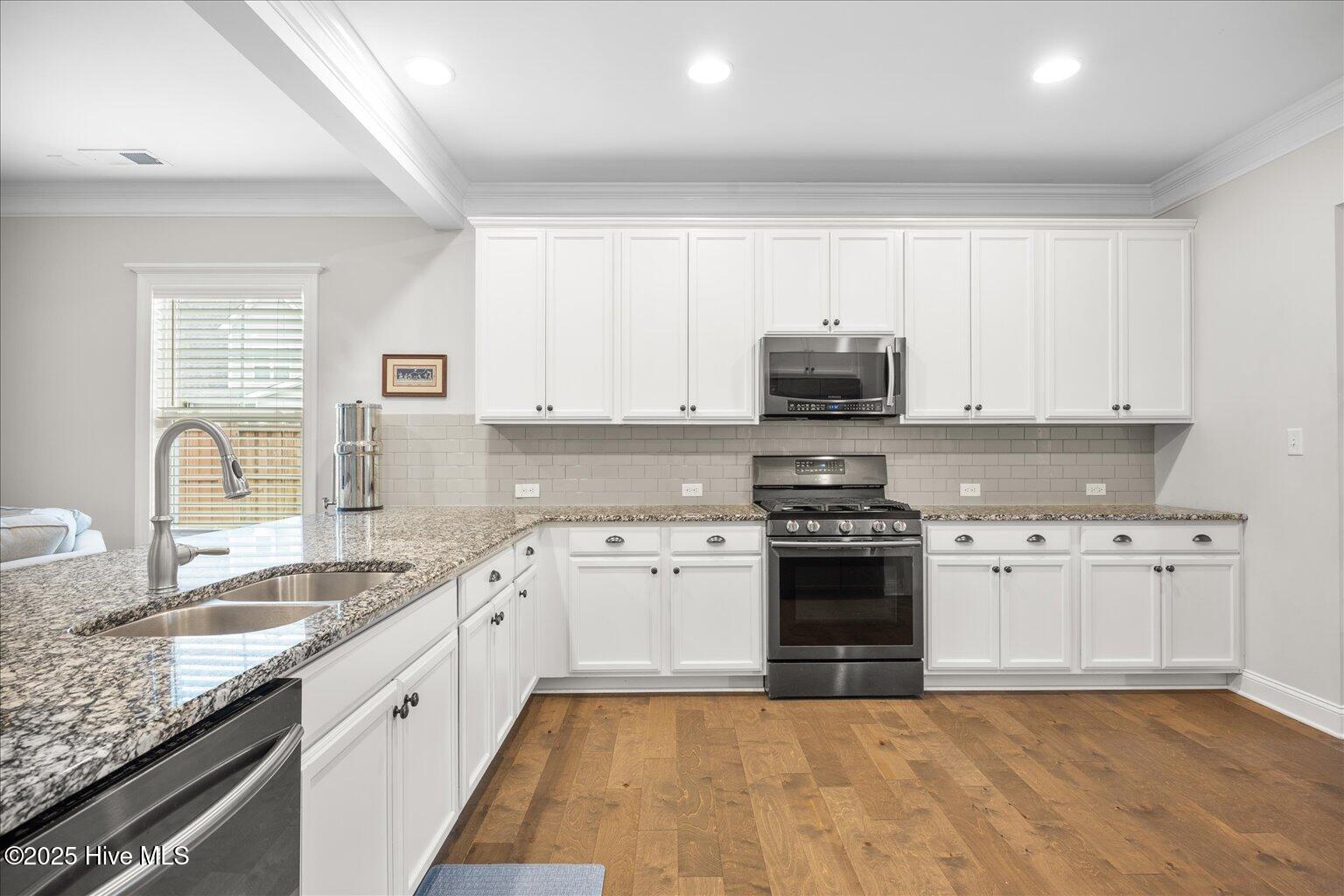 6124 Sweet Gum Drive