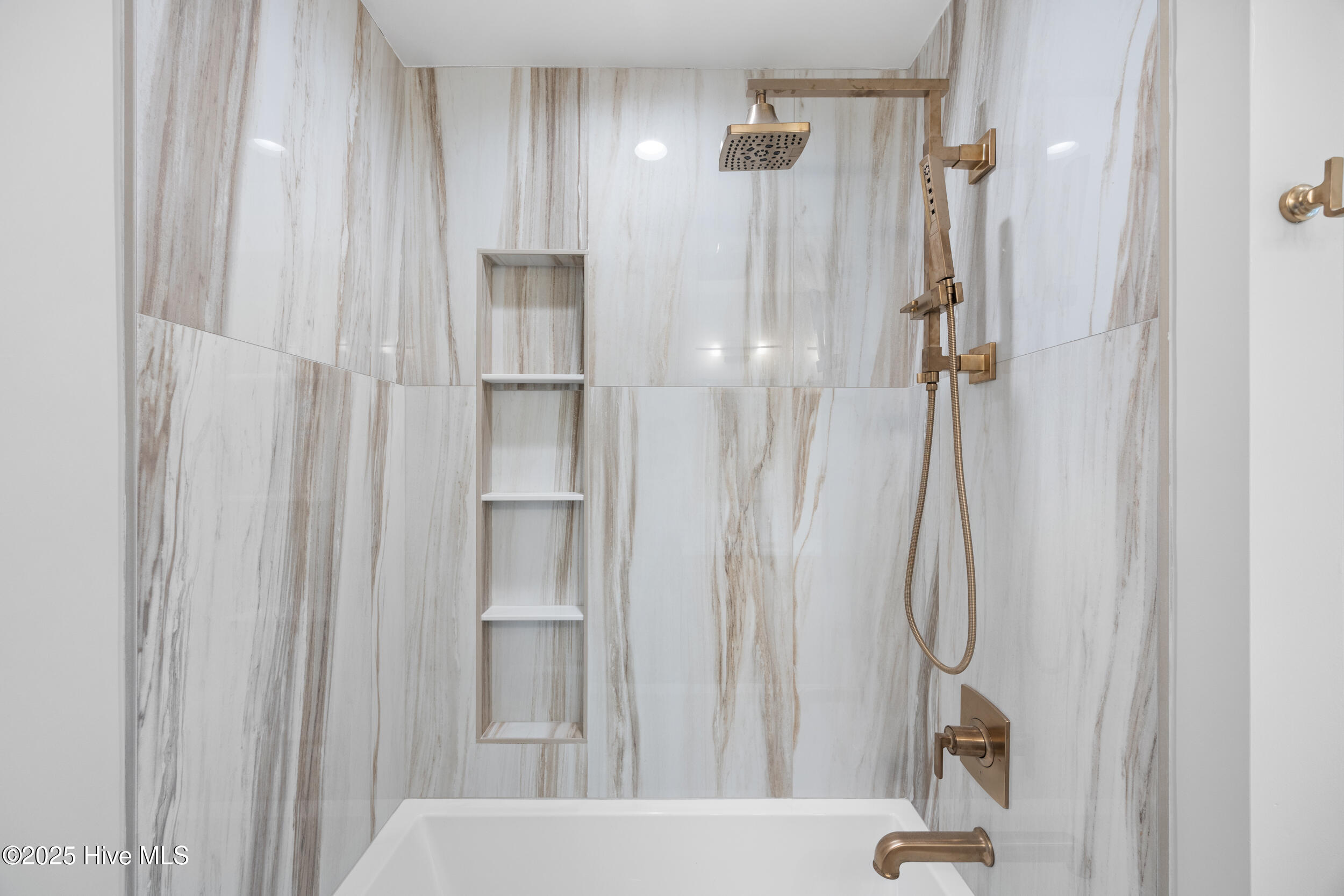 605 Fort Fisher Boulevard S Unit A