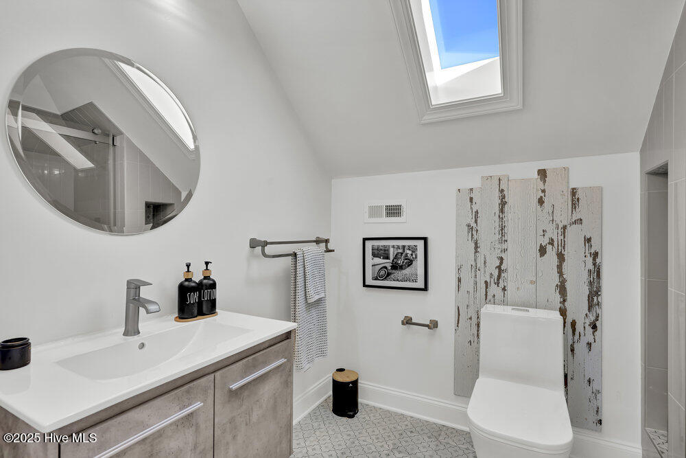 1105 Arboretum Drive, Wilmington