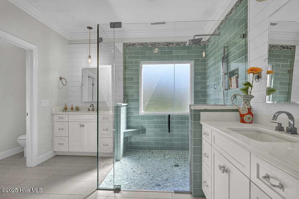 1105 Arboretum Drive, Wilmington