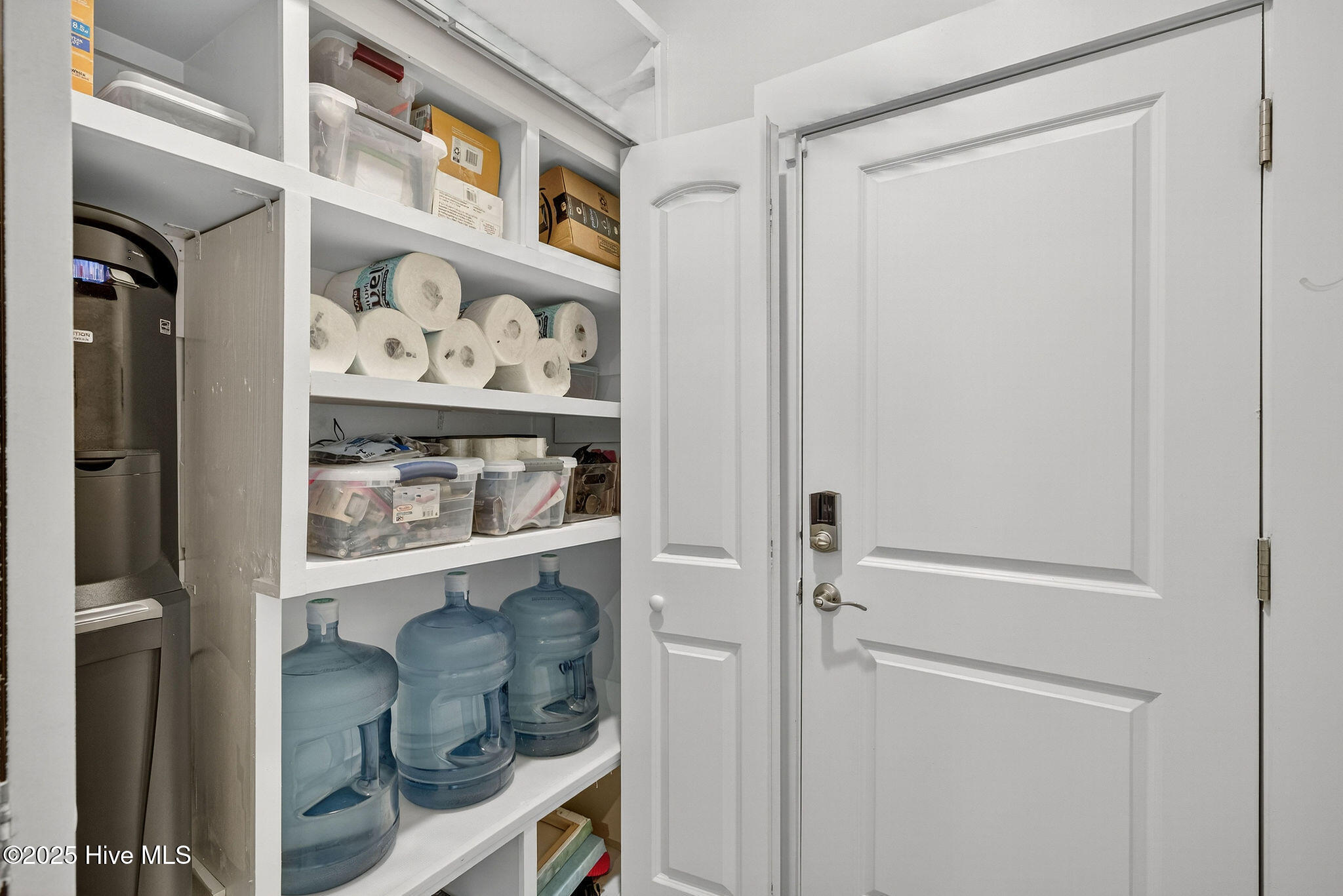 7948 Harrier Circle, Leland