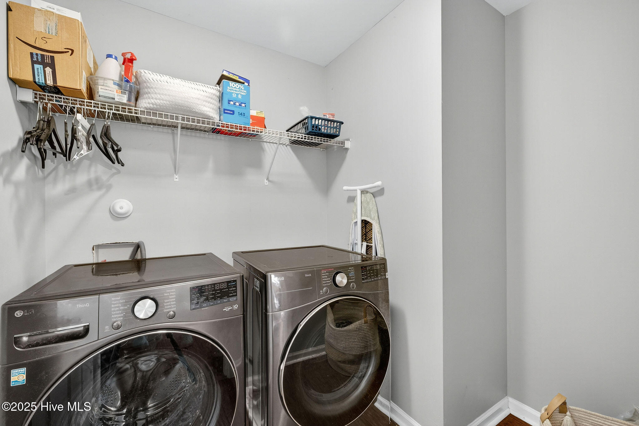 102 Lumis Court, Hampstead