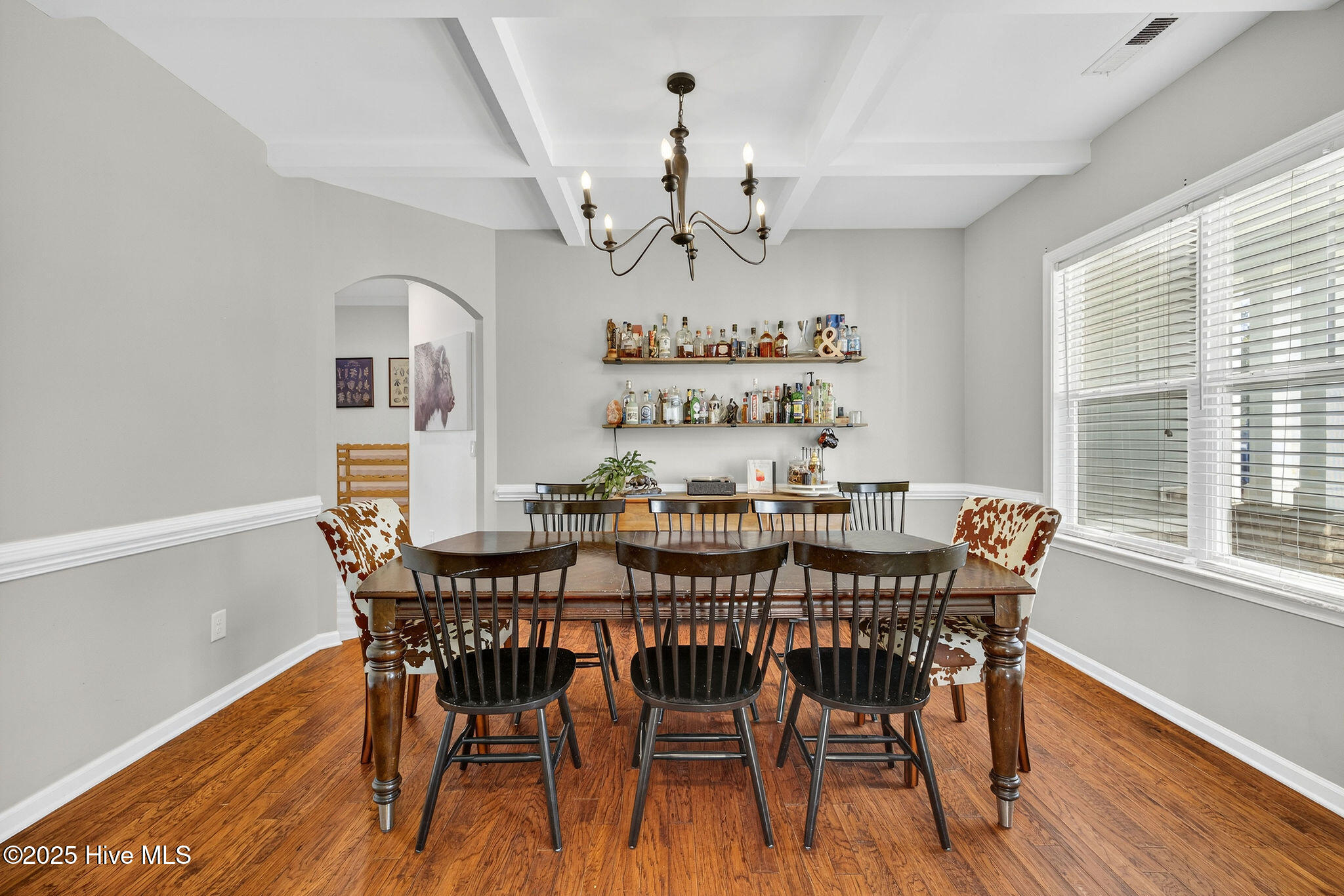 102 Lumis Court, Hampstead