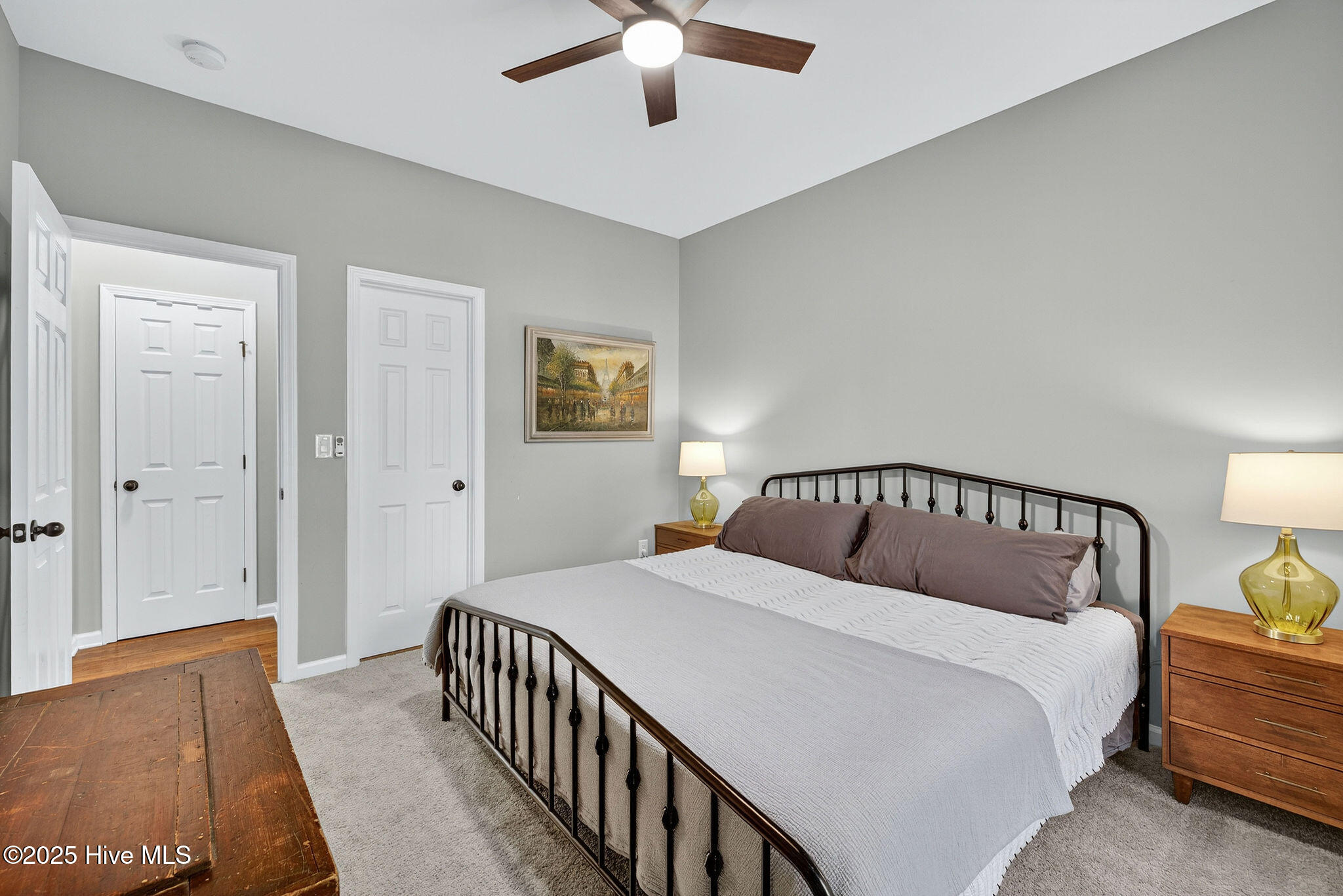 102 Lumis Court, Hampstead