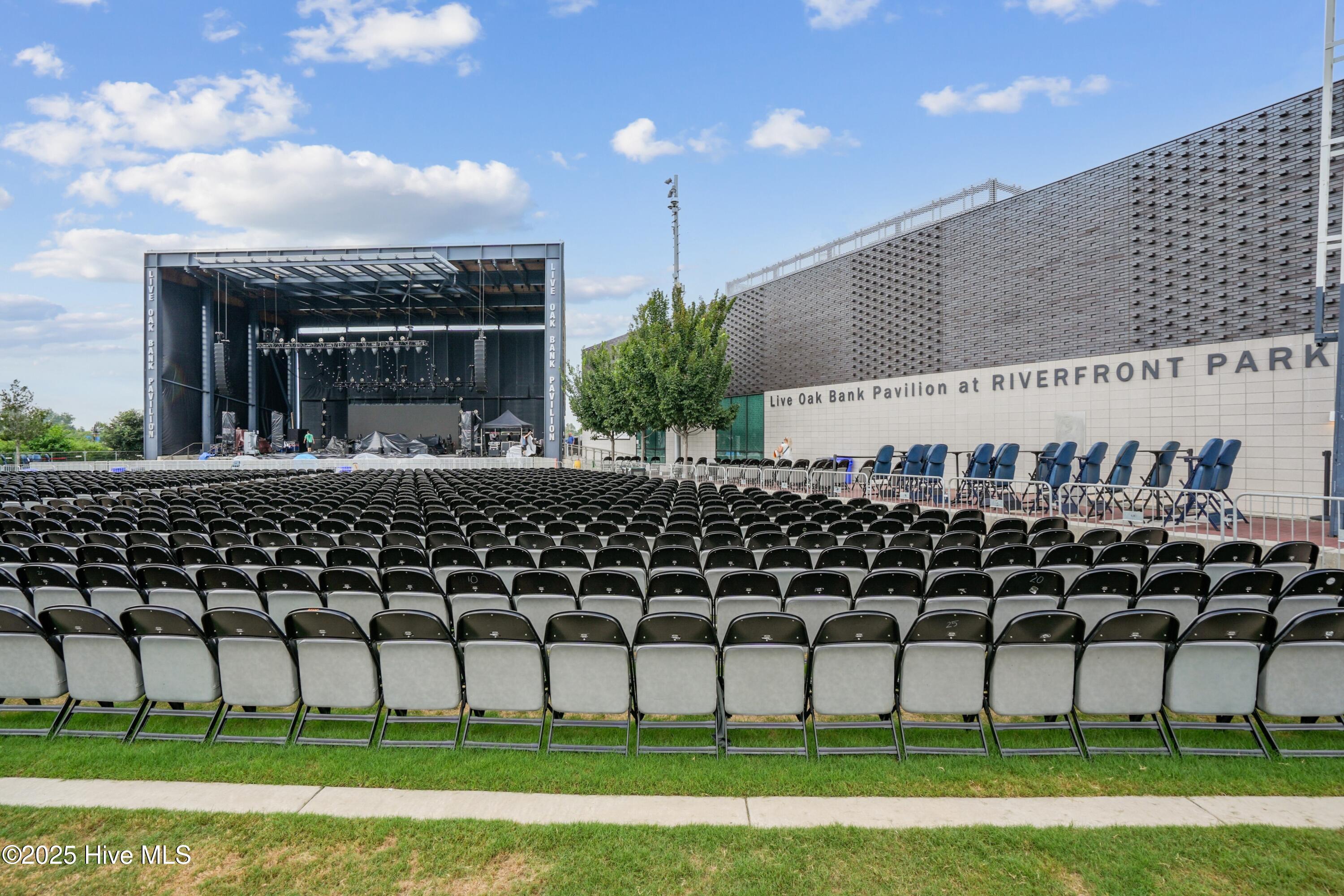 7462 Julius Drive NE 28