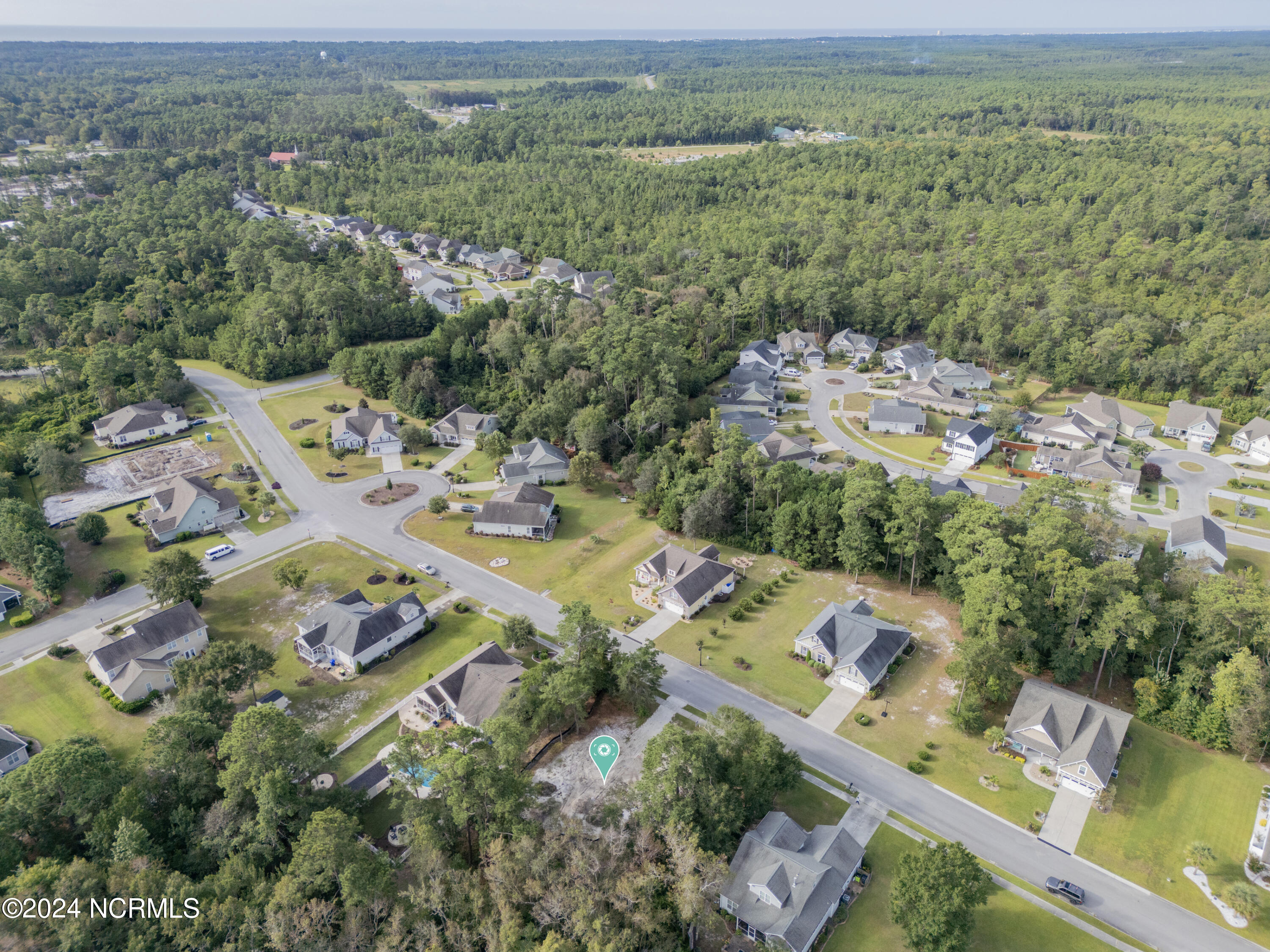 4864 74 Sugarberry Drive