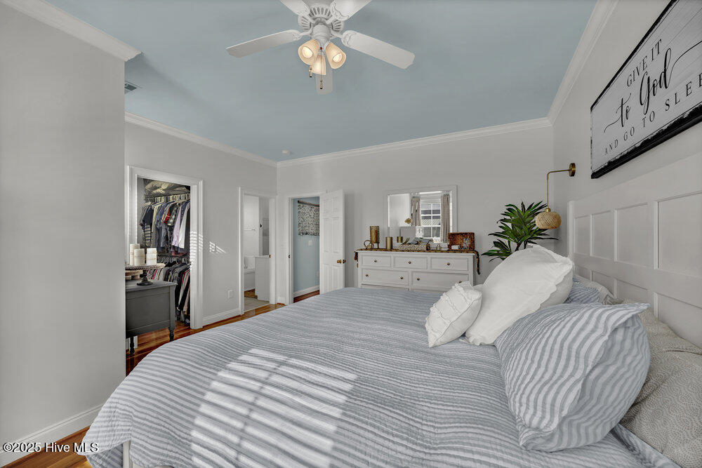 233 Silver Sloop Way