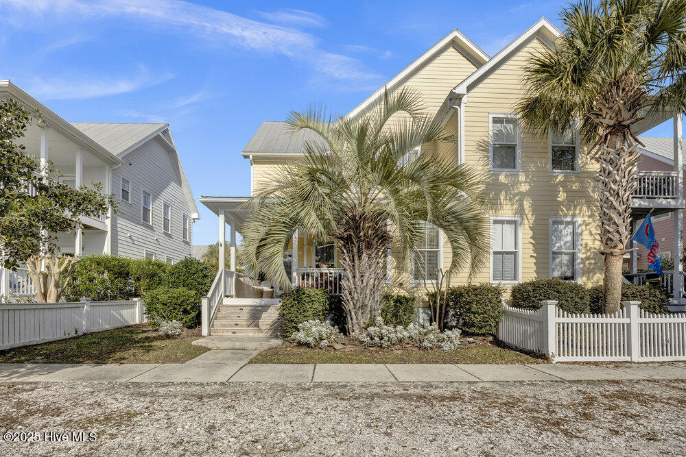 233 Silver Sloop Way Carolina Beach Nc 28428 20251204195826483577000000