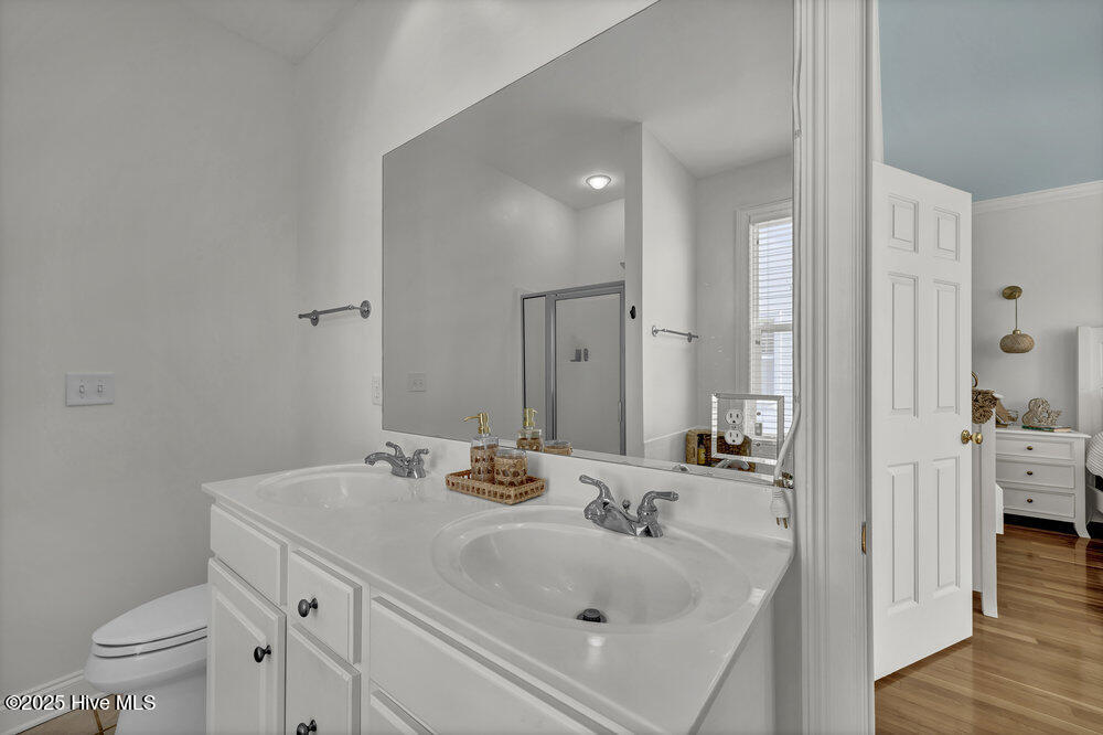 233 Silver Sloop Way