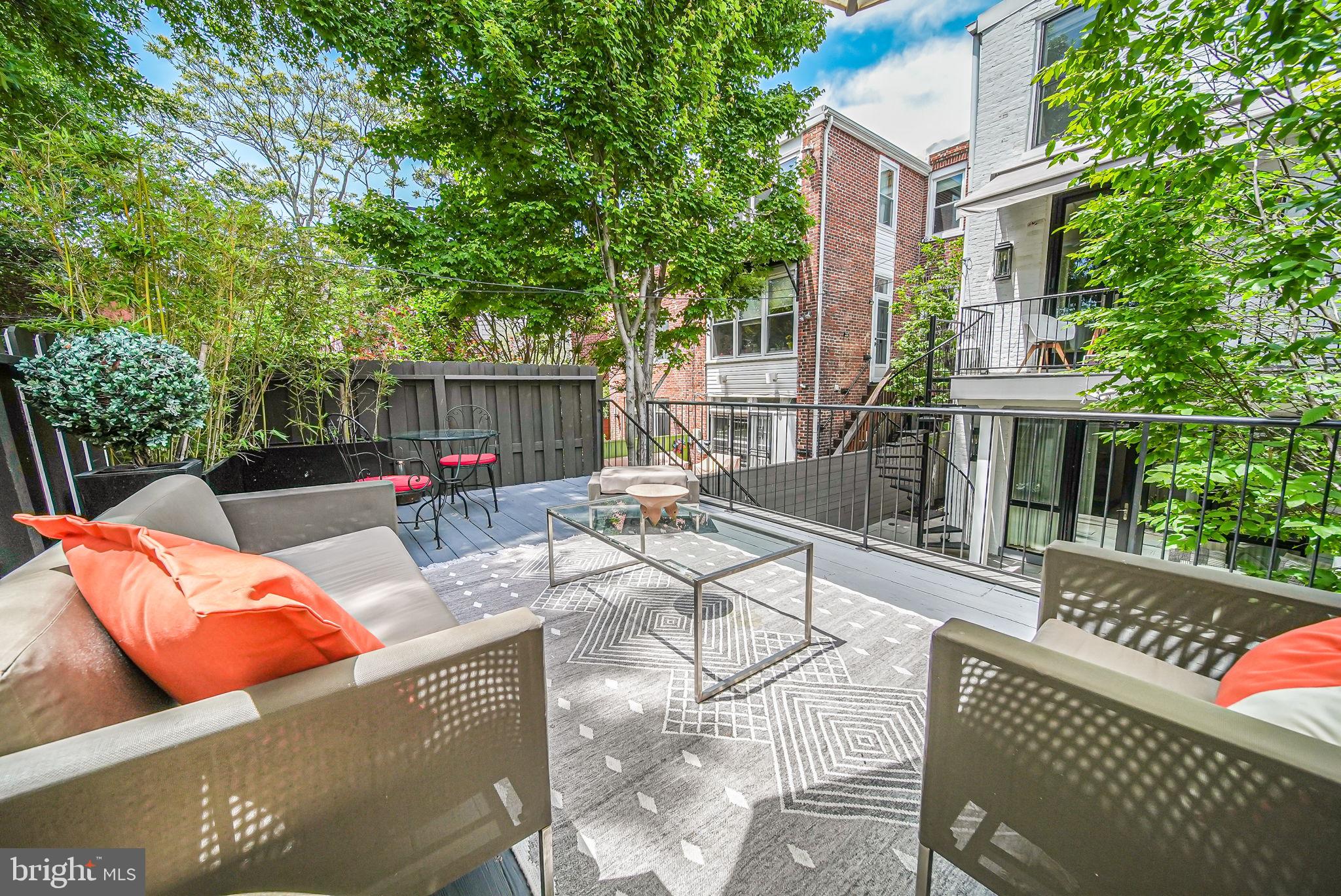 1448 Corcoran St NW
