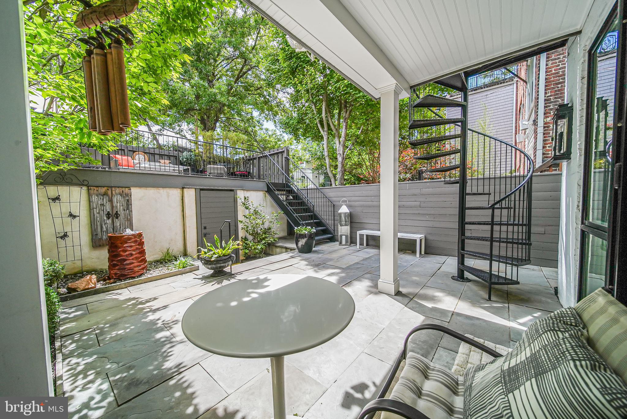 1448 Corcoran St NW