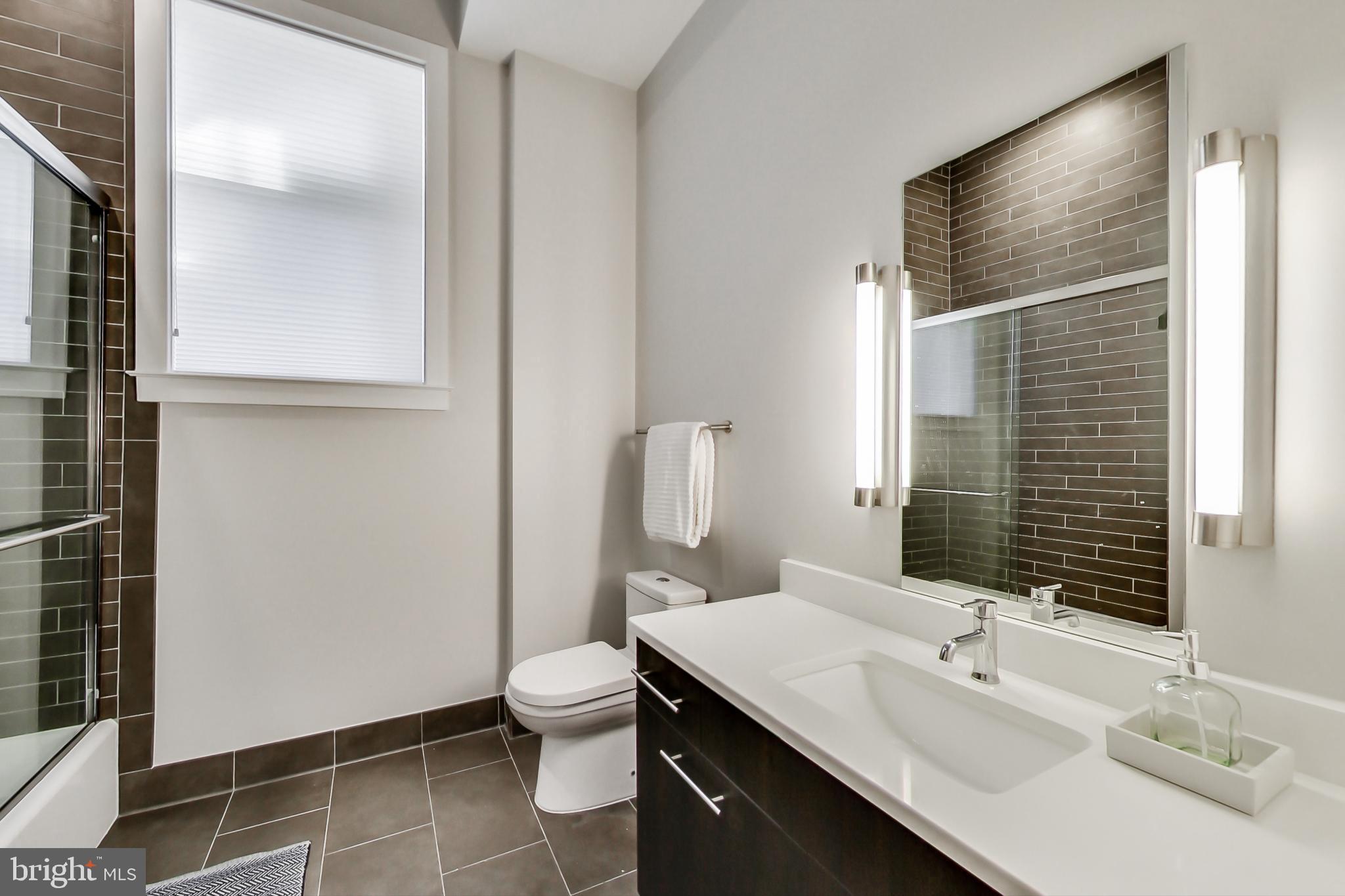 1767 Lanier Pl NW #2