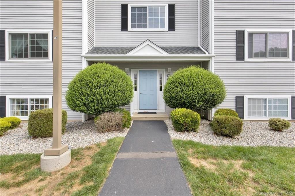 310 Boston Post Road 30