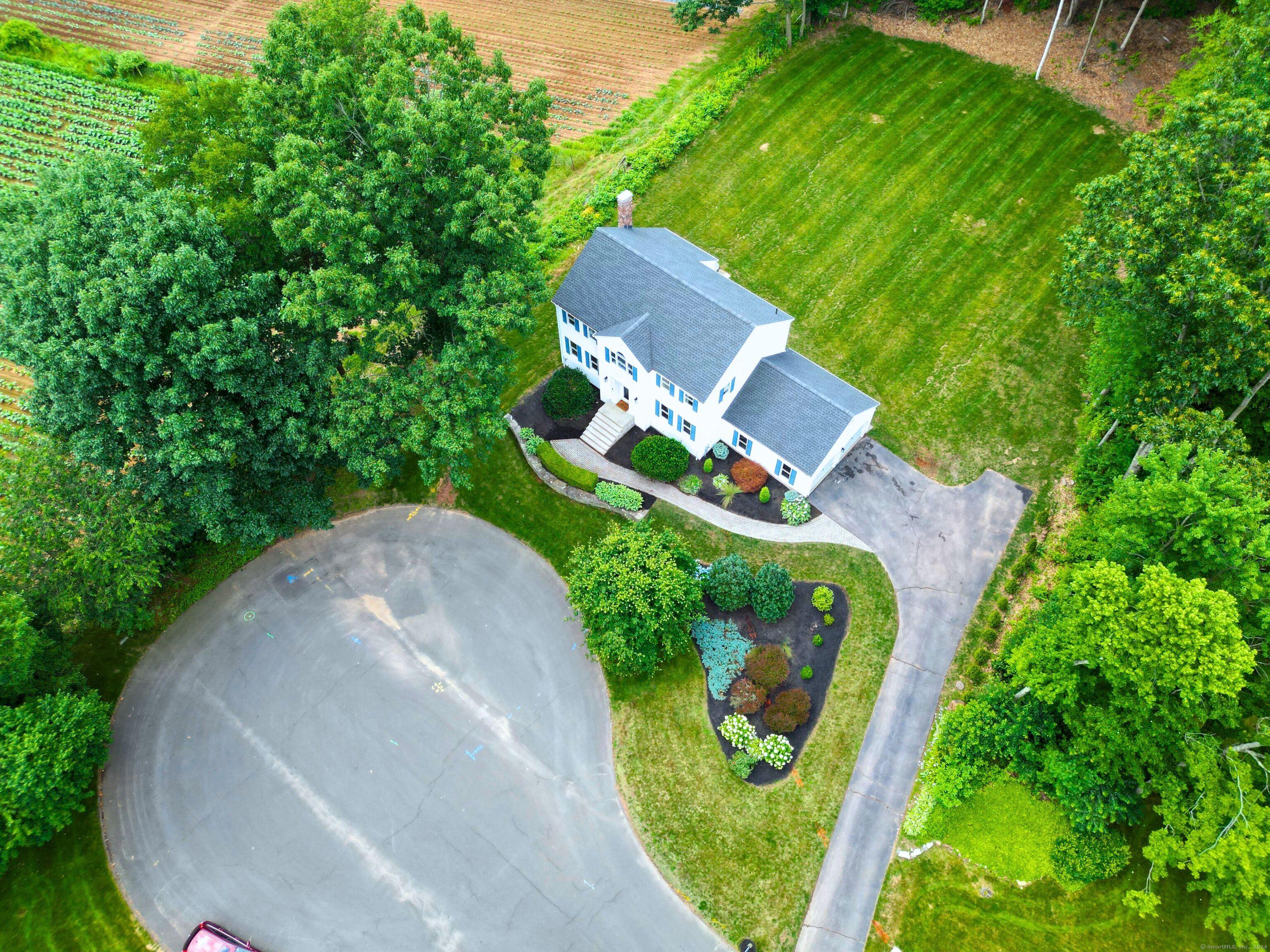 15 Rothe Lane