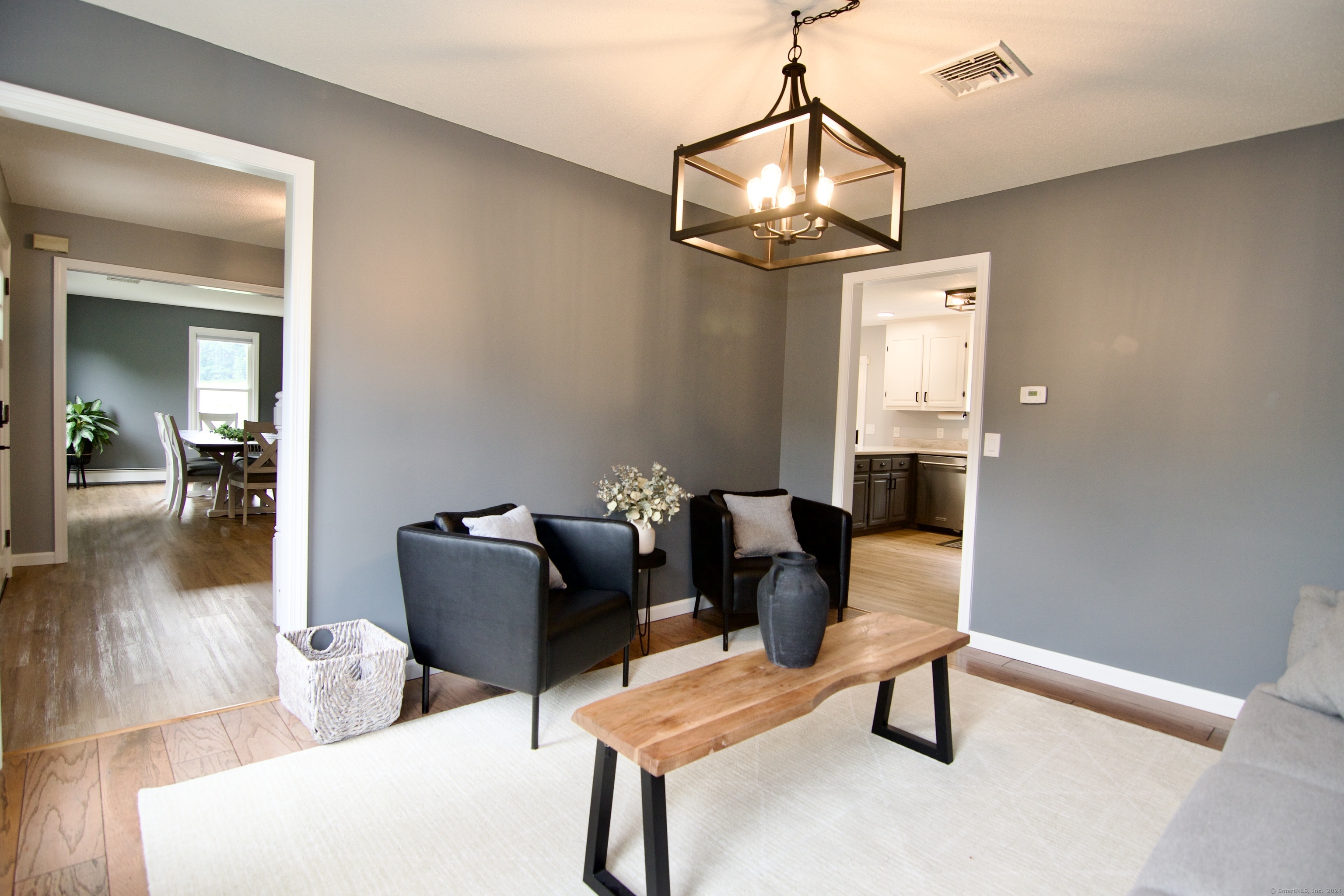 15 Rothe Lane