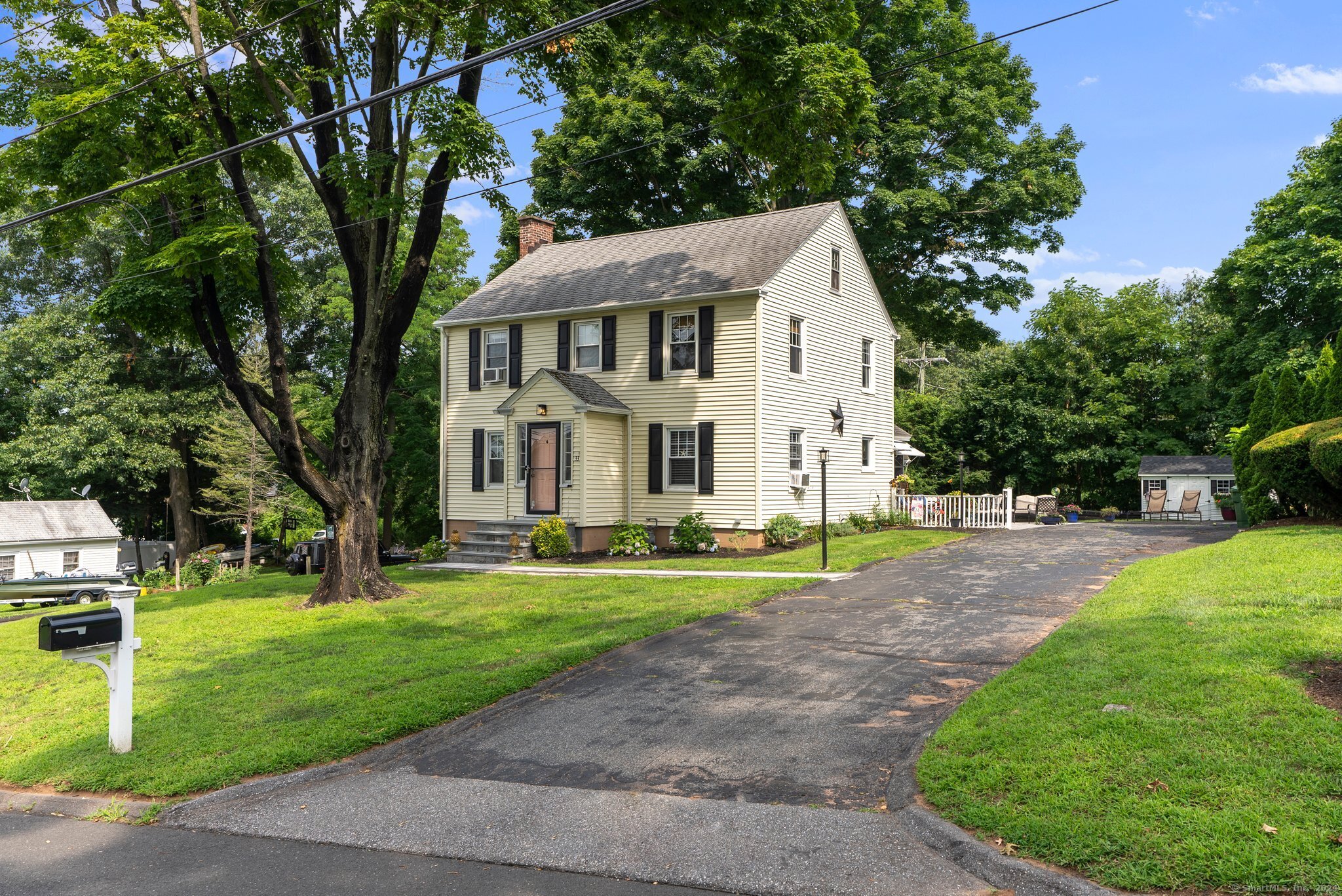 33 Clinton Street