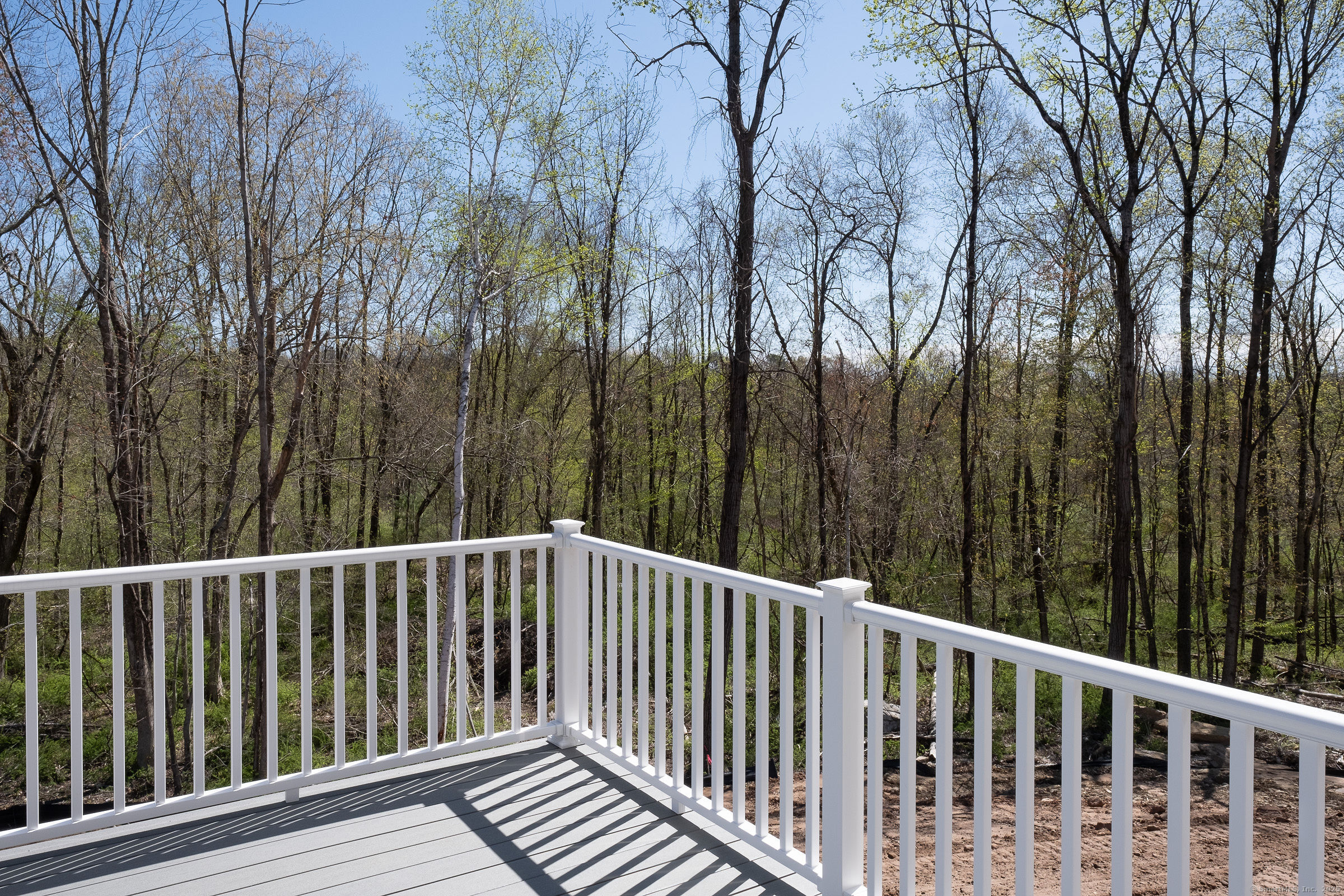 21 Wolf Hill Road