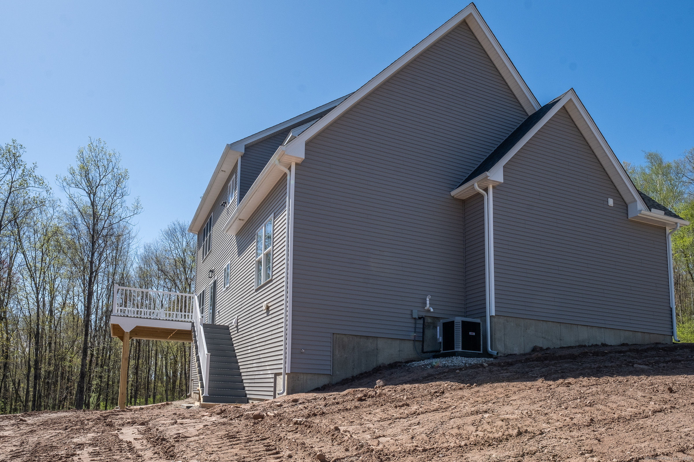 21 Wolf Hill Road