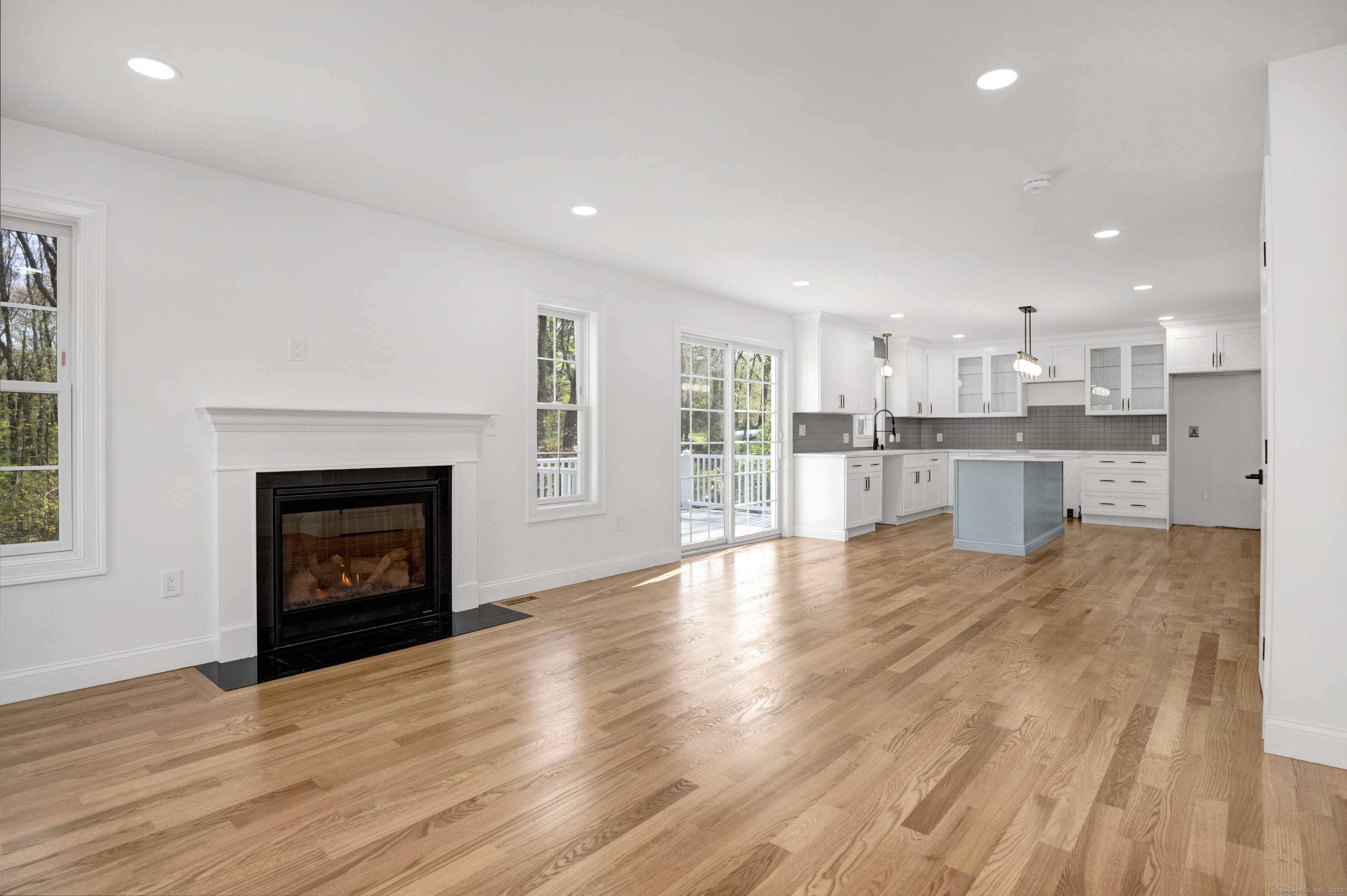 416 Oakland Road
