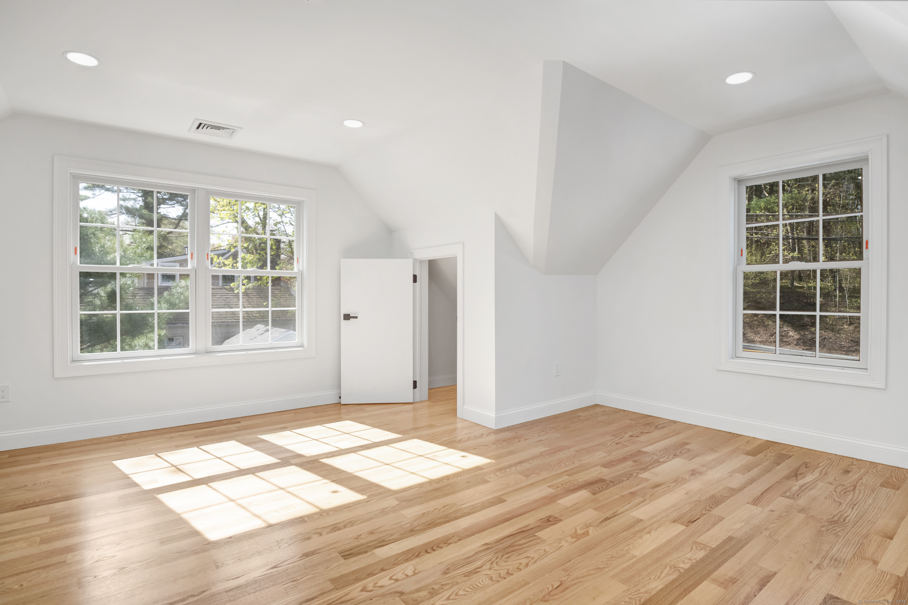 416 Oakland Road