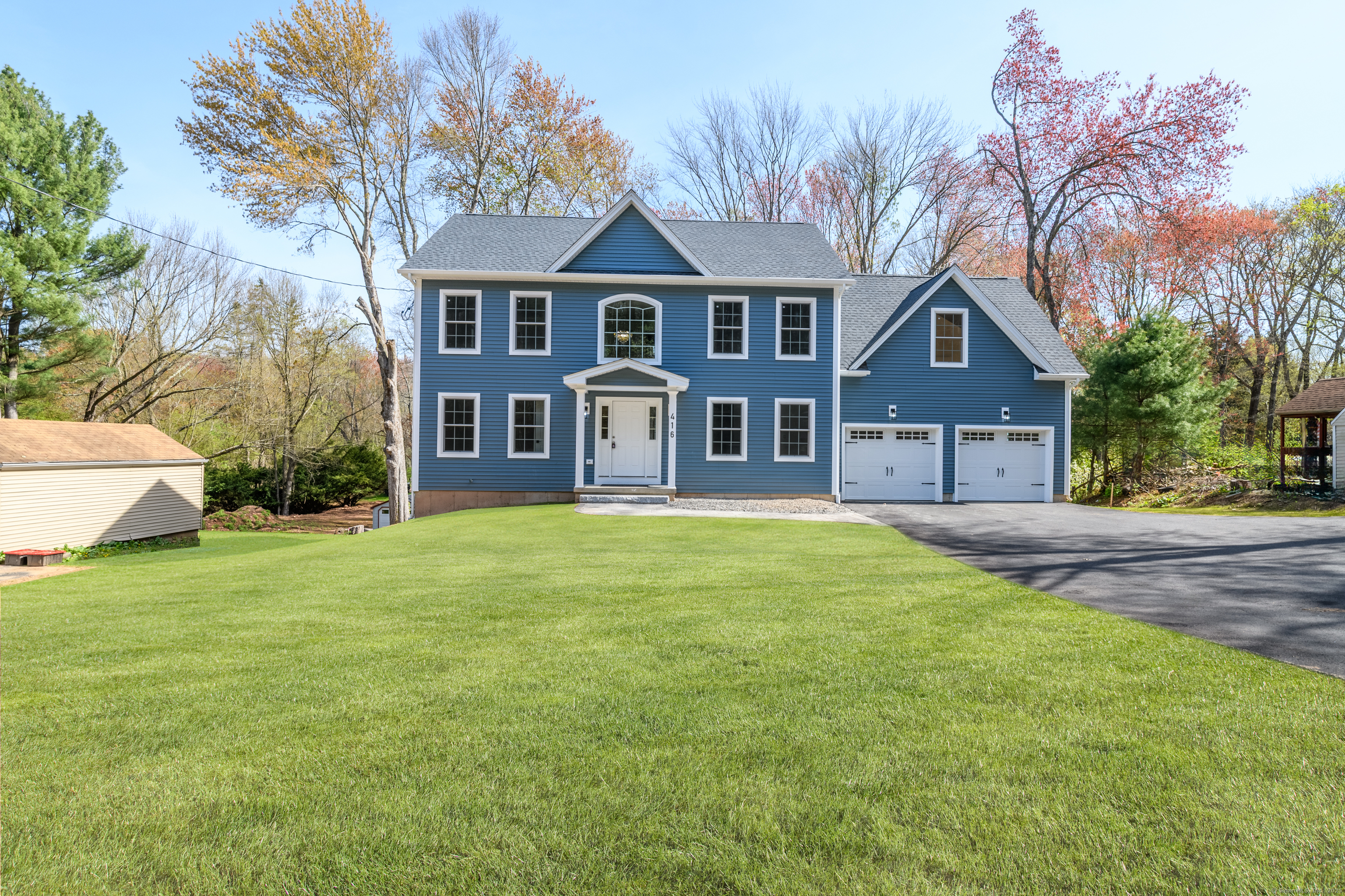 416 Oakland Road