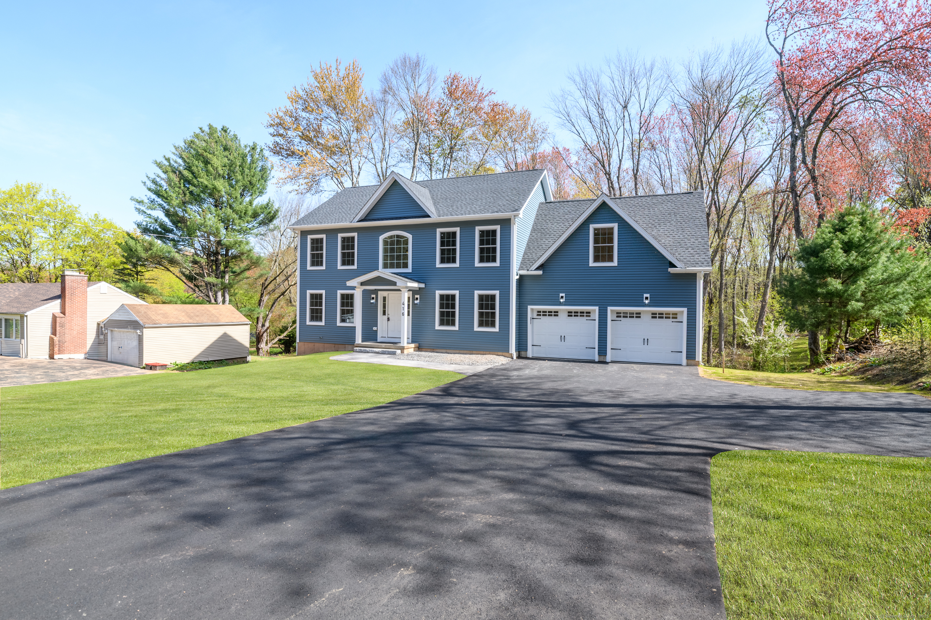 416 Oakland Road