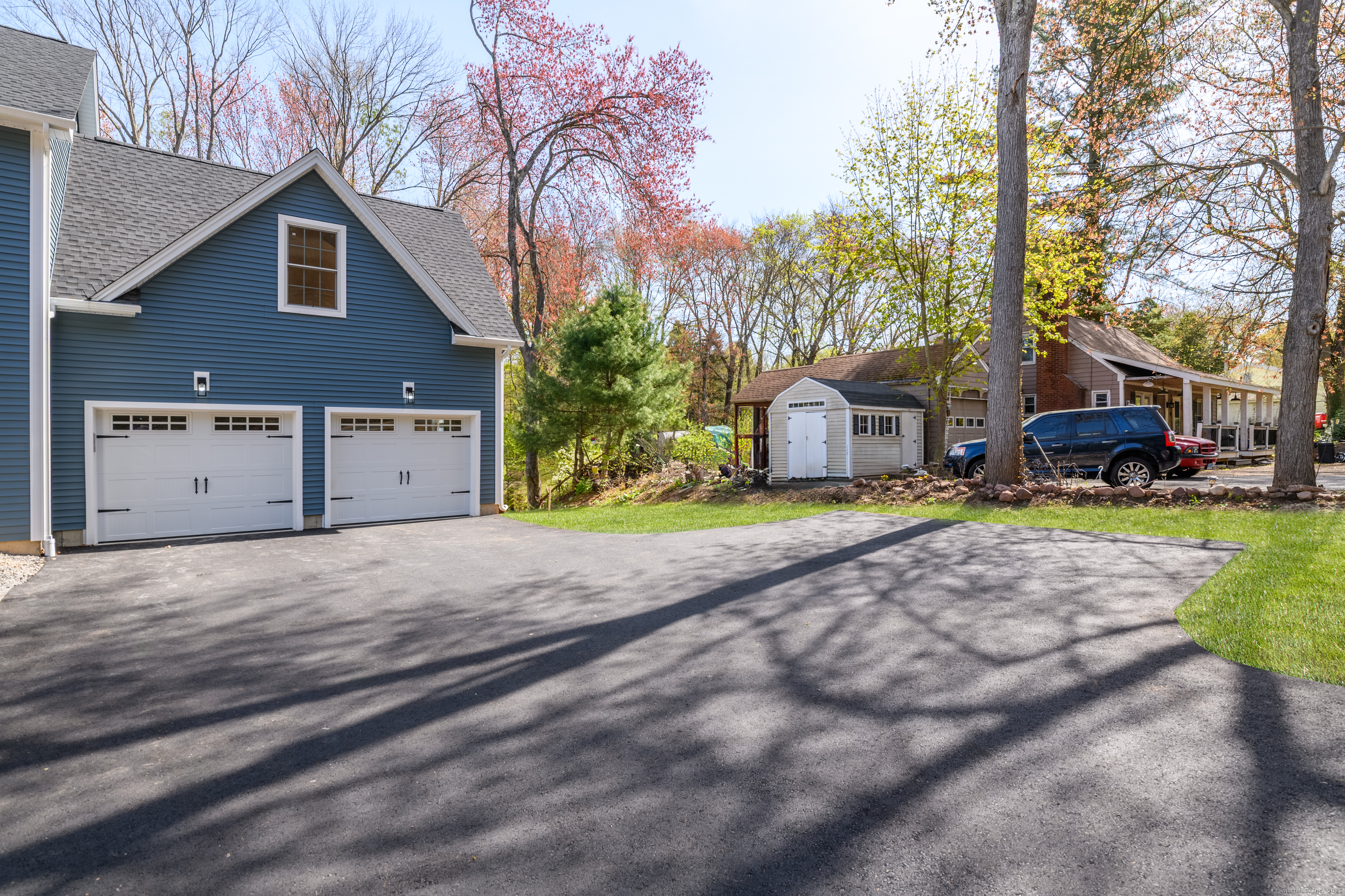 416 Oakland Road