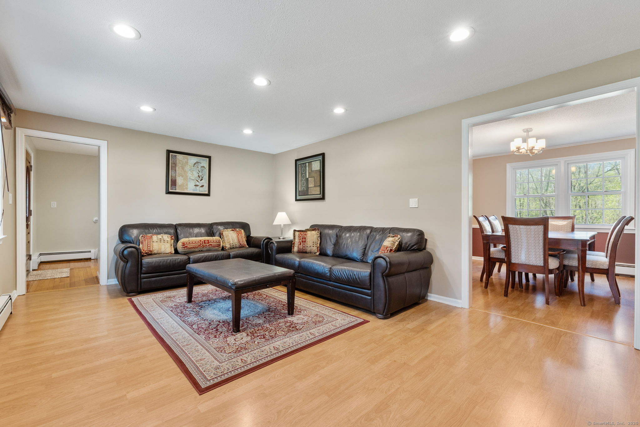 45 Ledgecrest Terrace