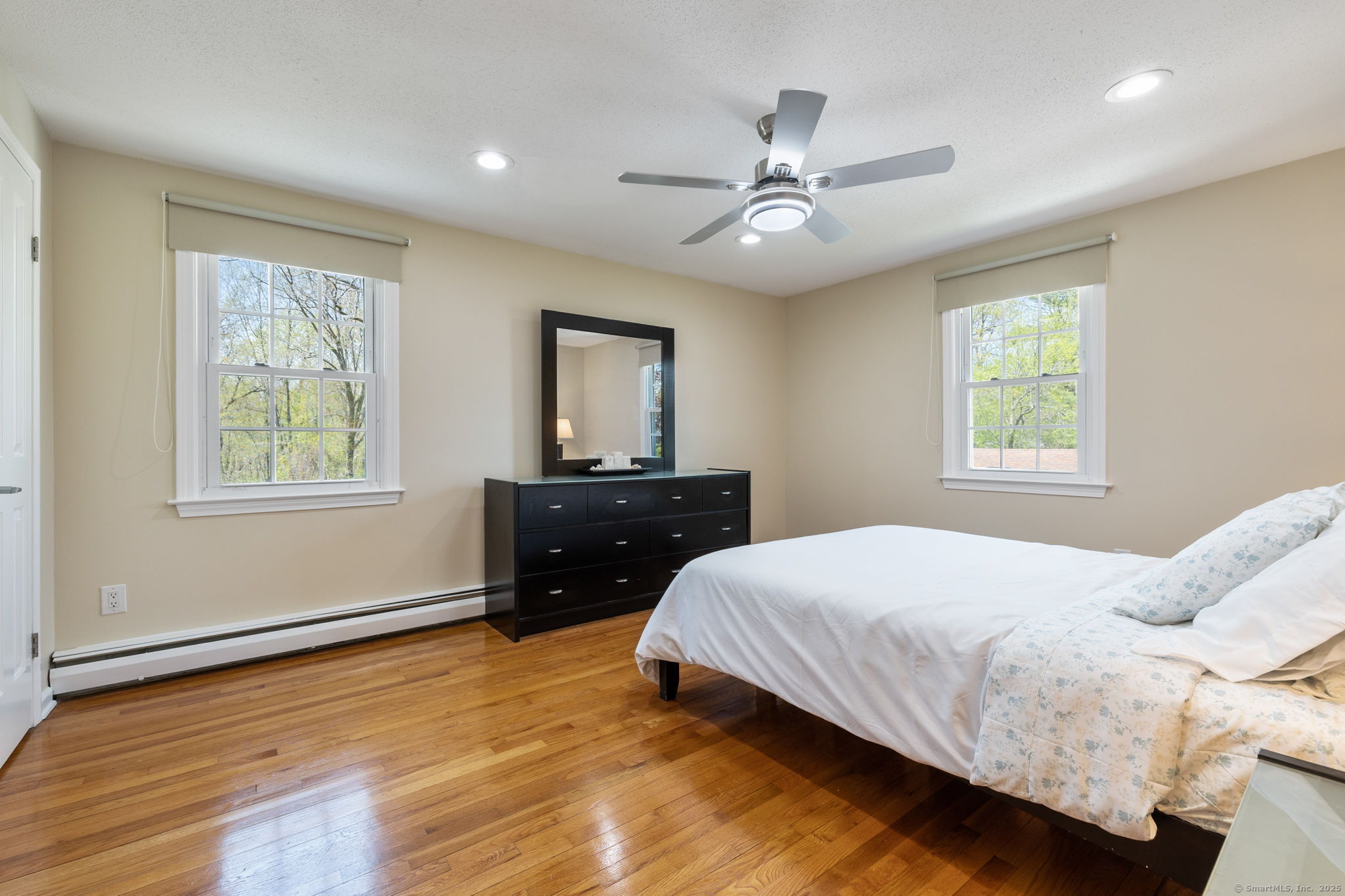45 Ledgecrest Terrace