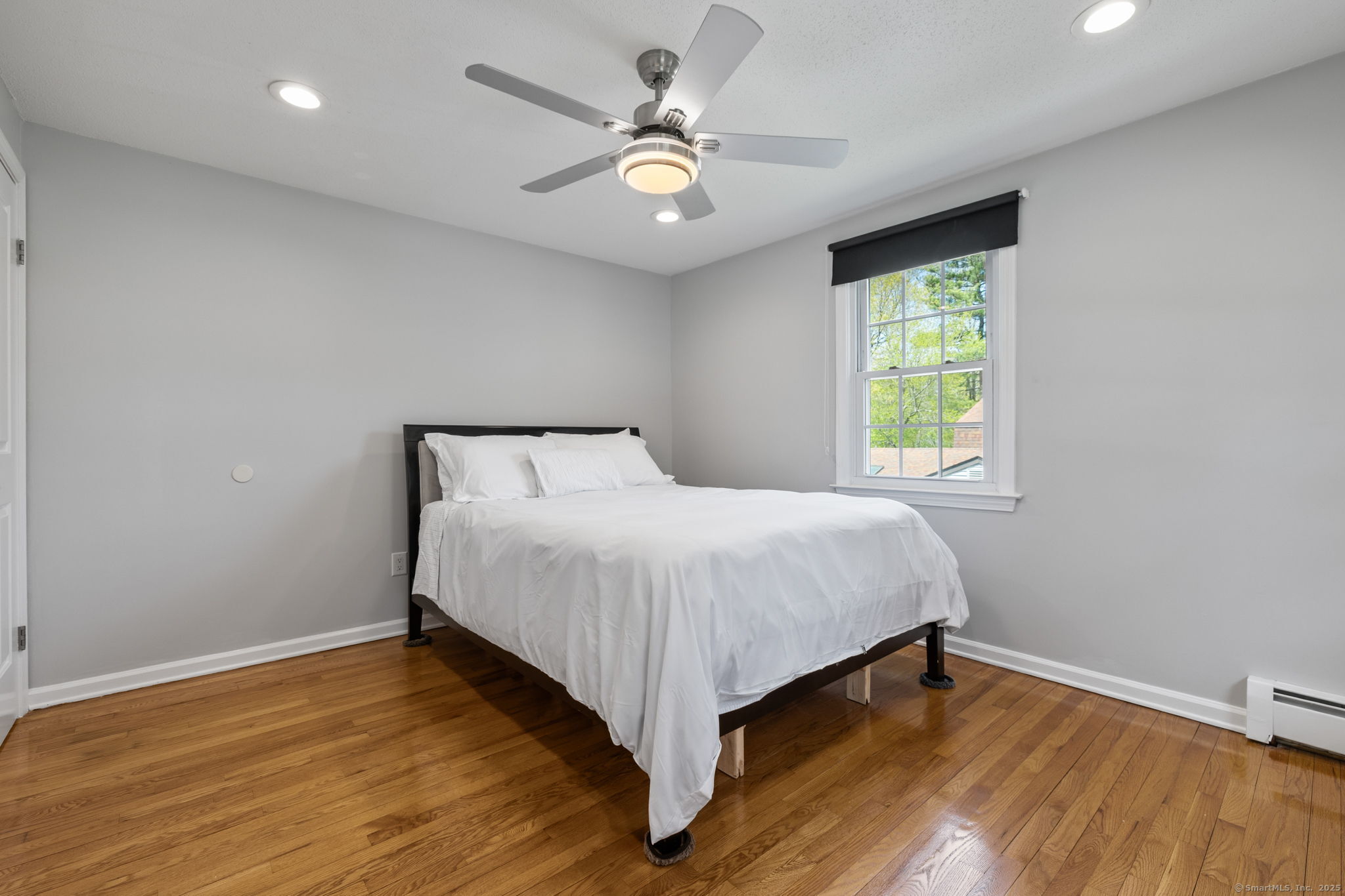 45 Ledgecrest Terrace