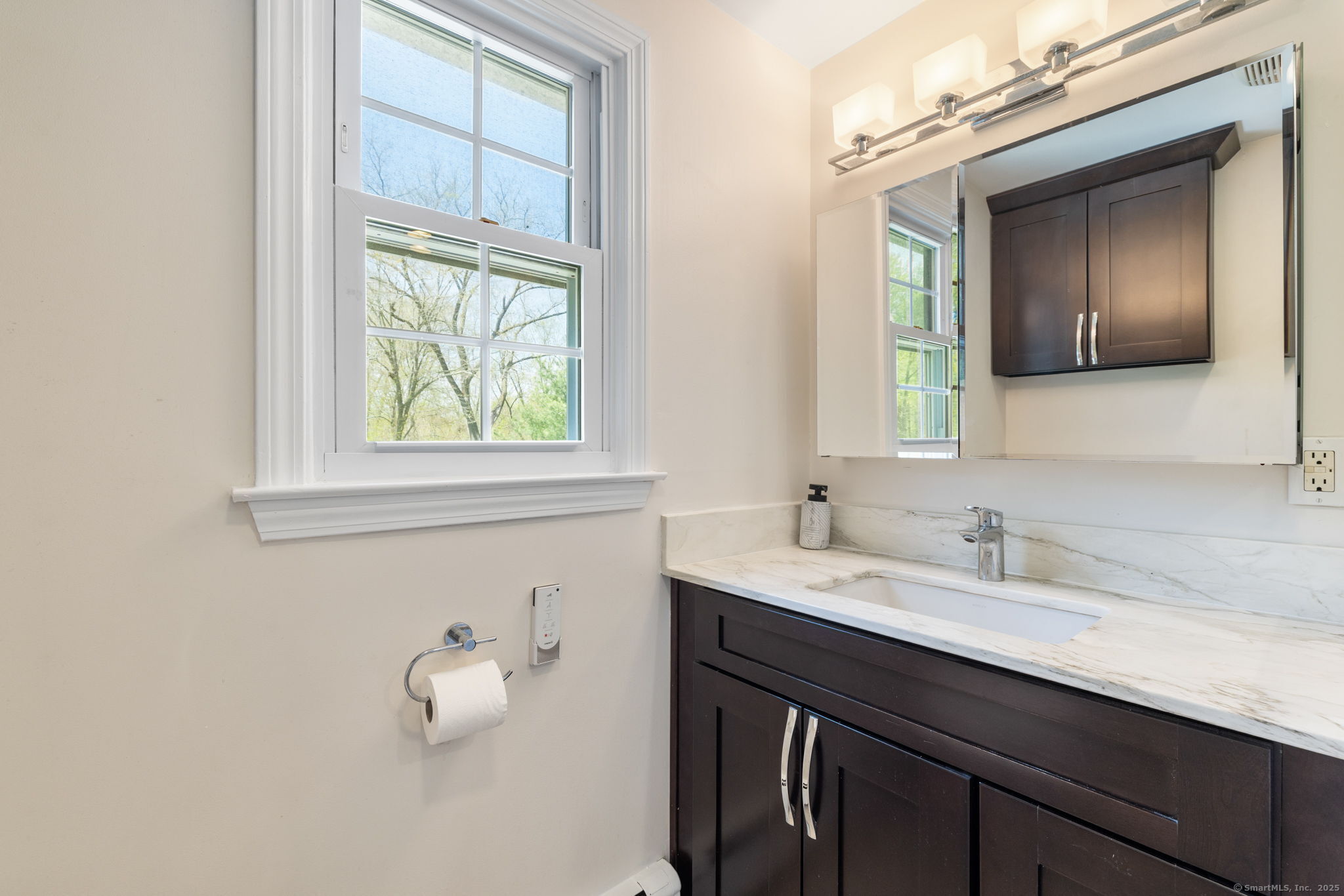 45 Ledgecrest Terrace