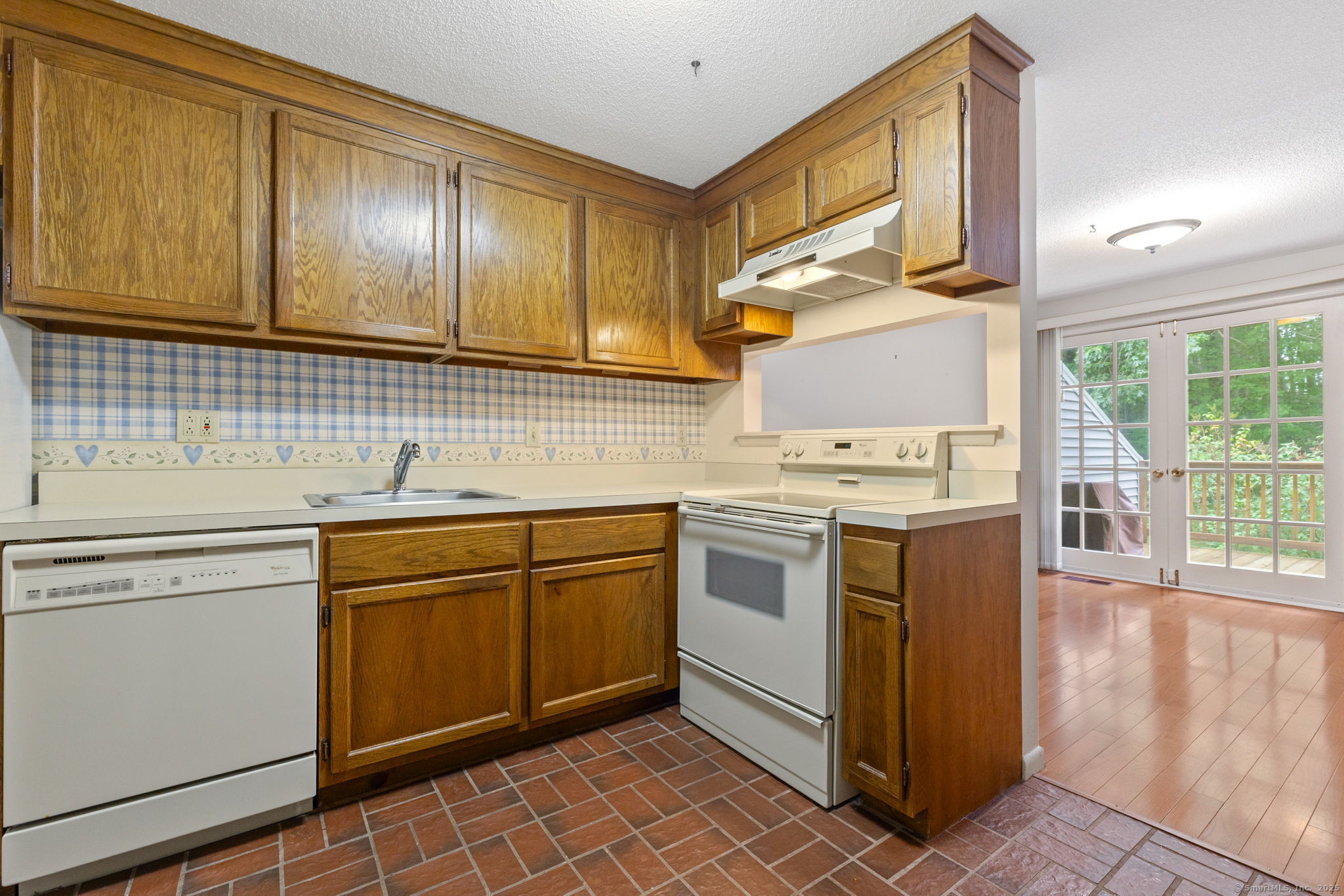 8 Dutton Place Way 8