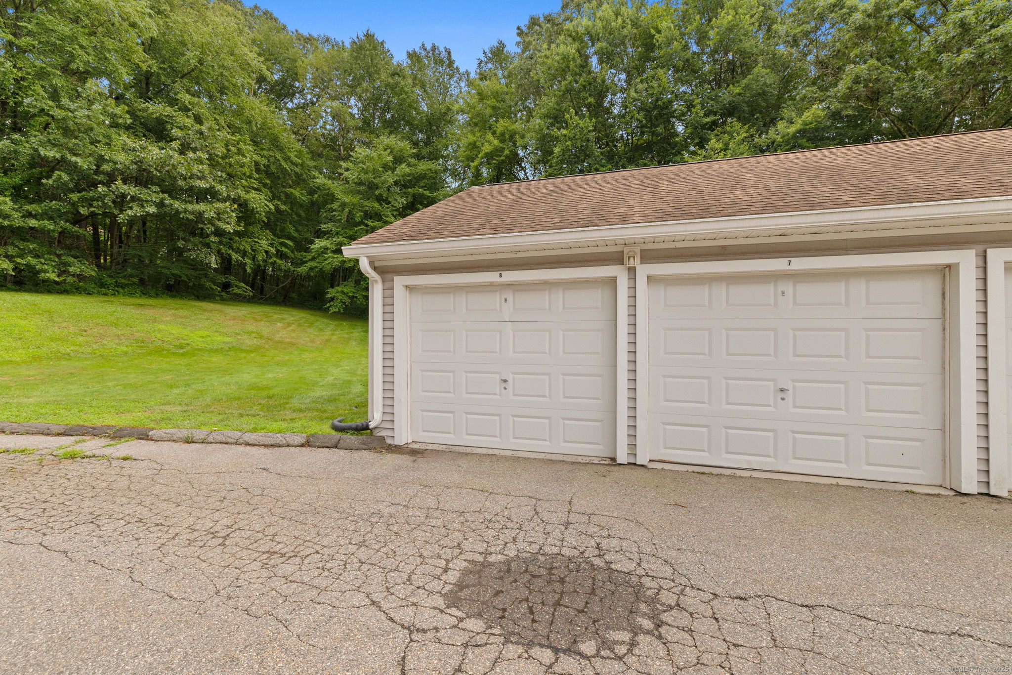 8 Dutton Place Way 8
