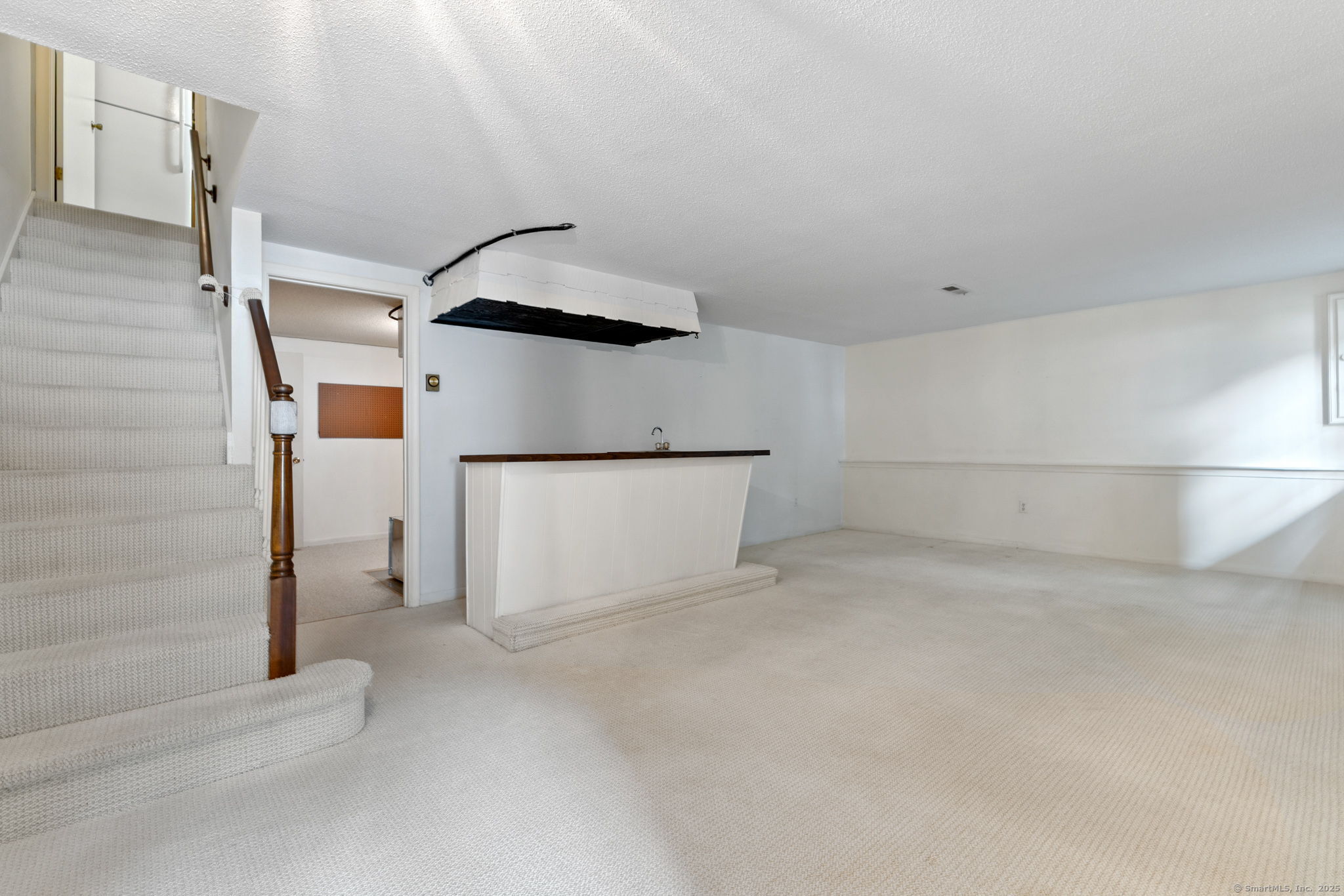 8 Dutton Place Way 8