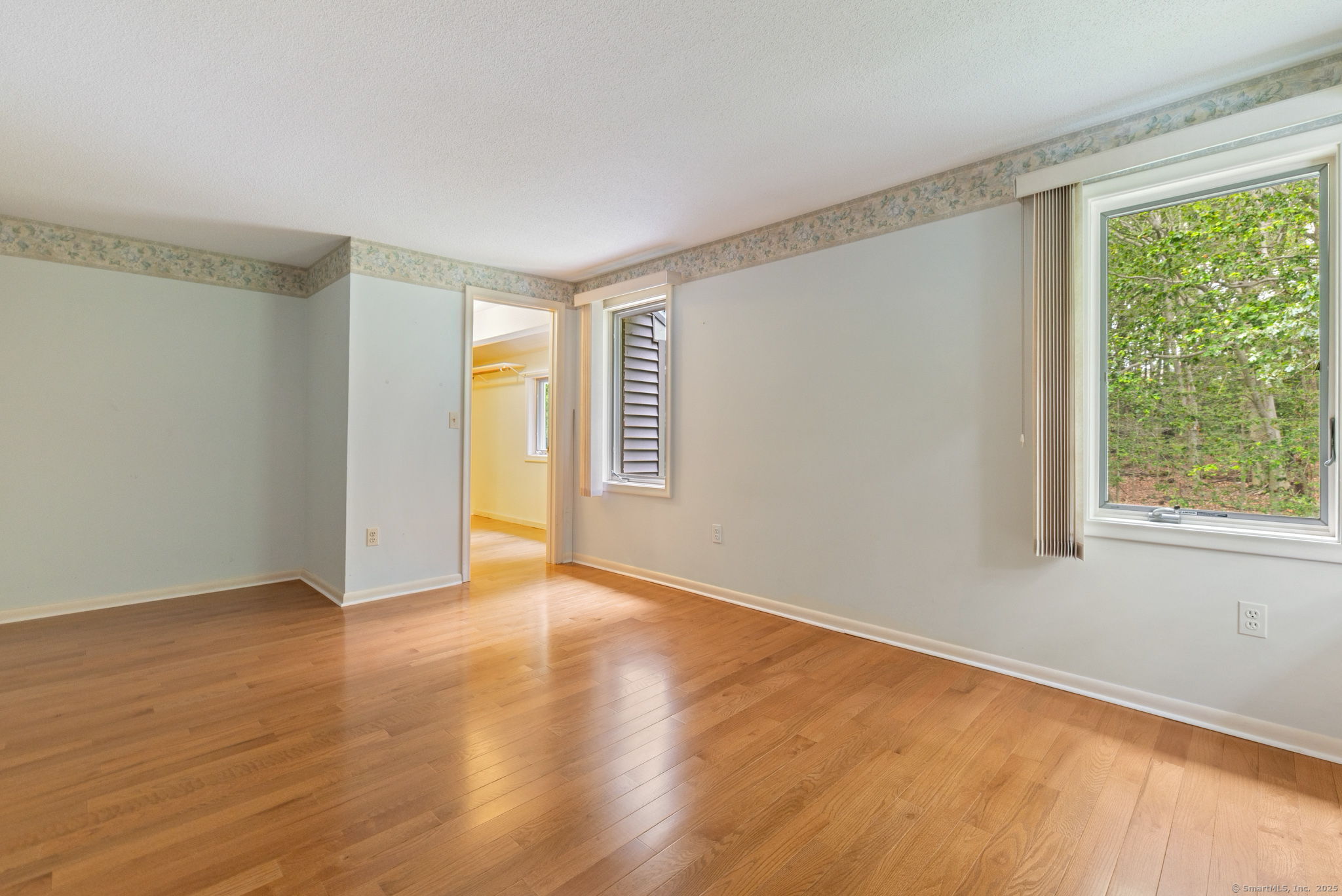 8 Dutton Place Way 8