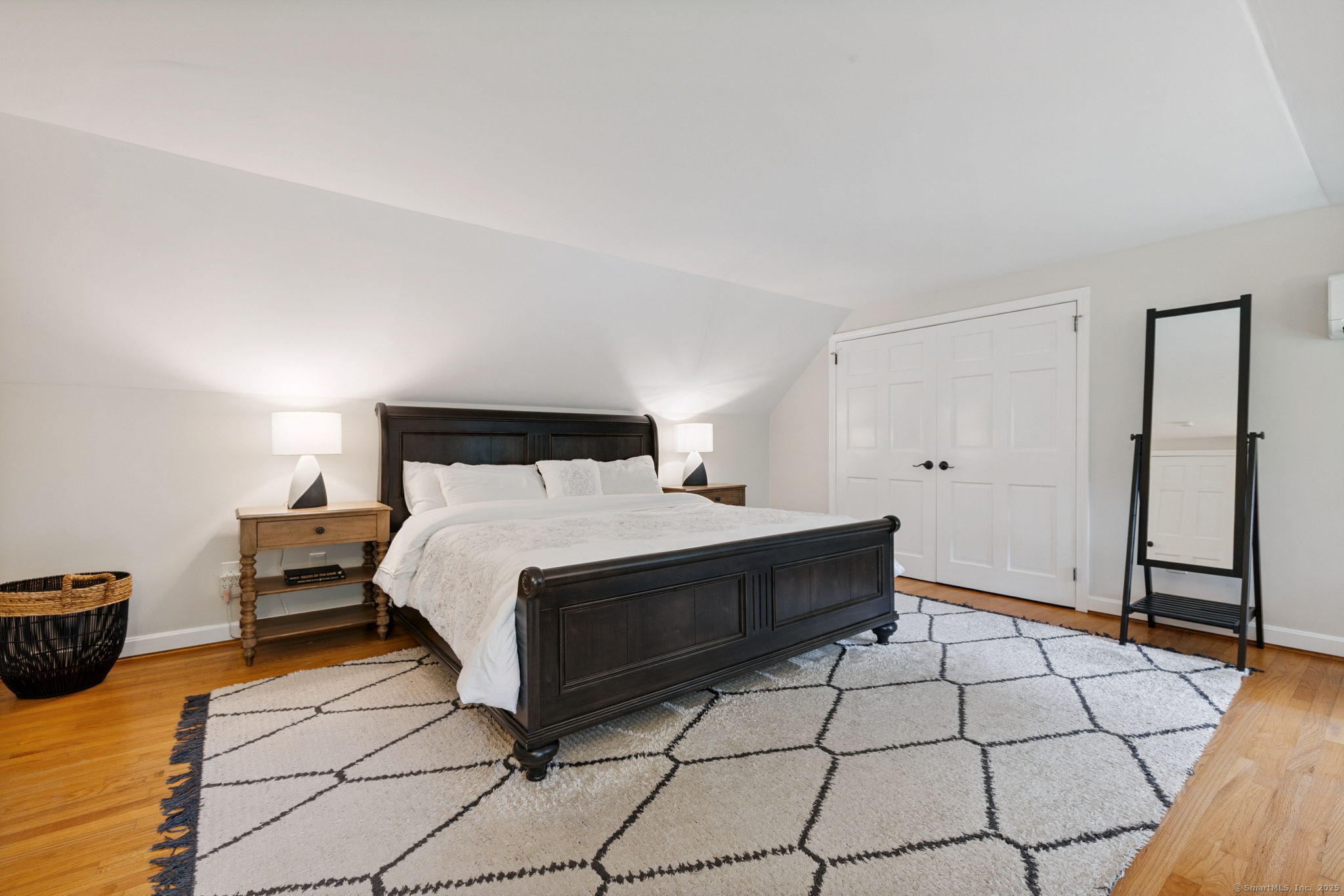 39 Buttonball Lane
