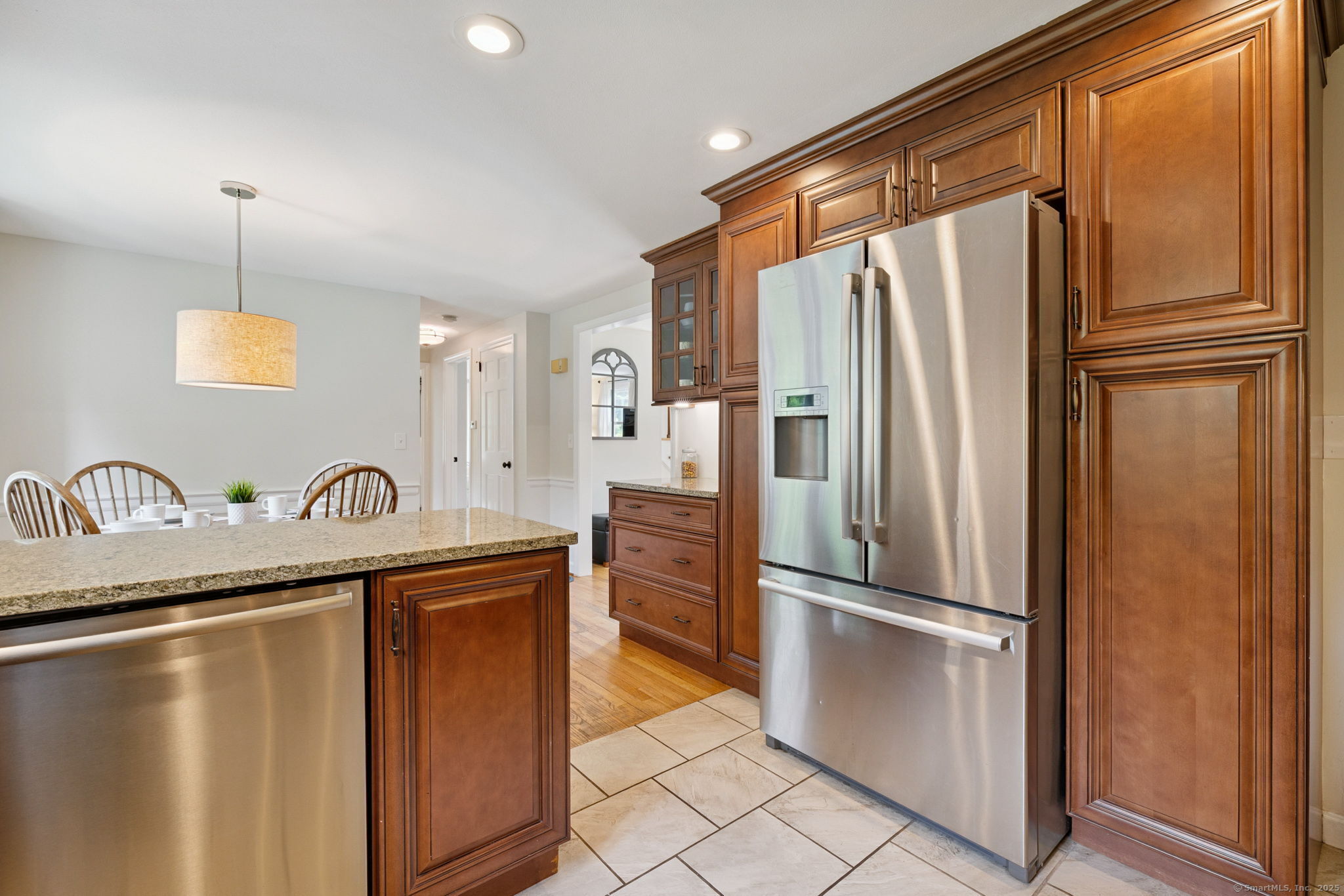 39 Buttonball Lane