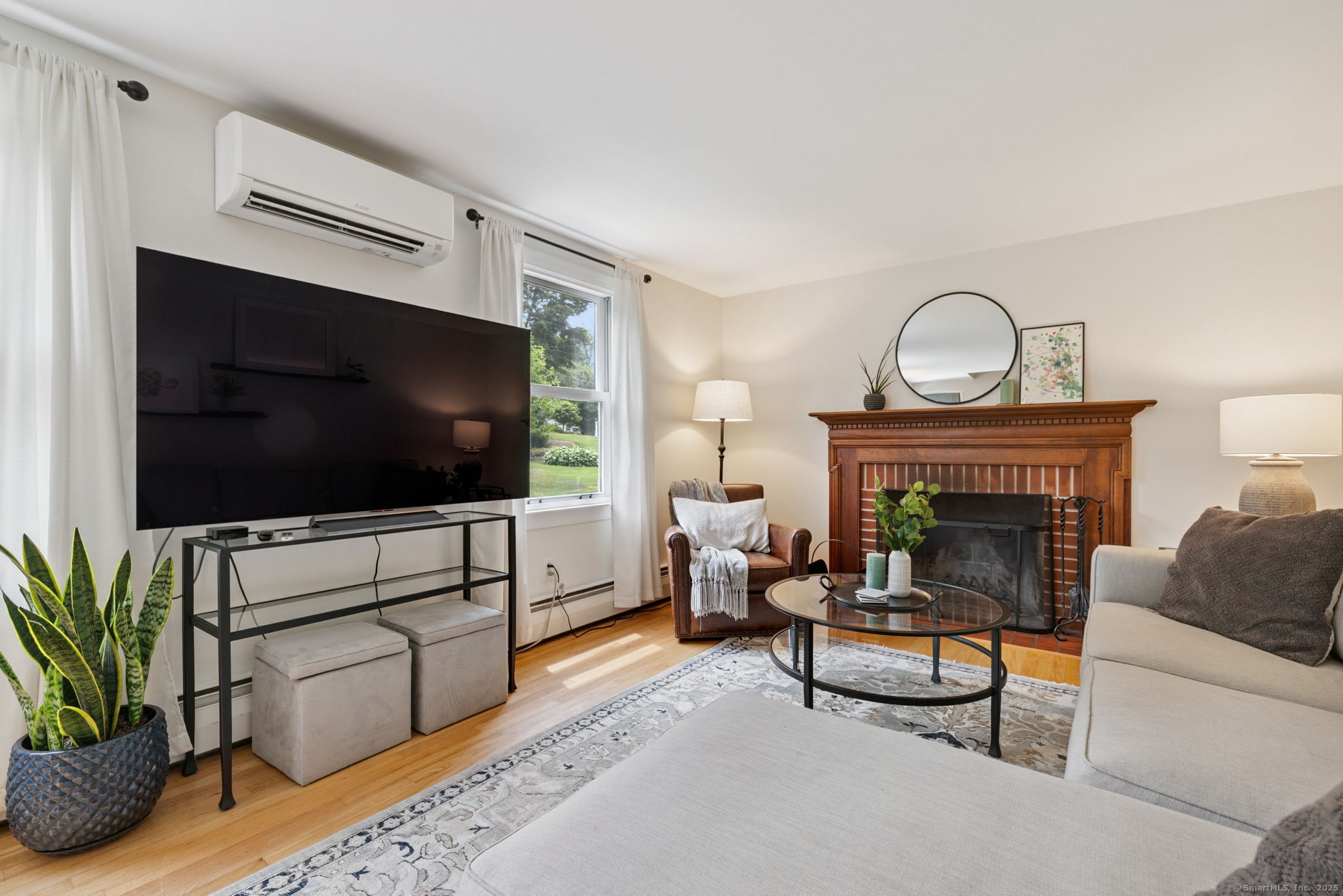39 Buttonball Lane