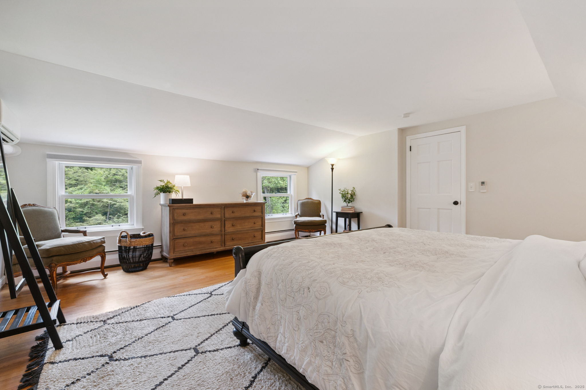 39 Buttonball Lane