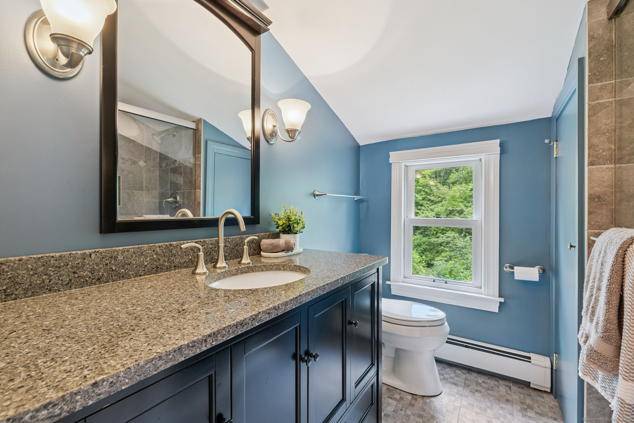 39 Buttonball Lane